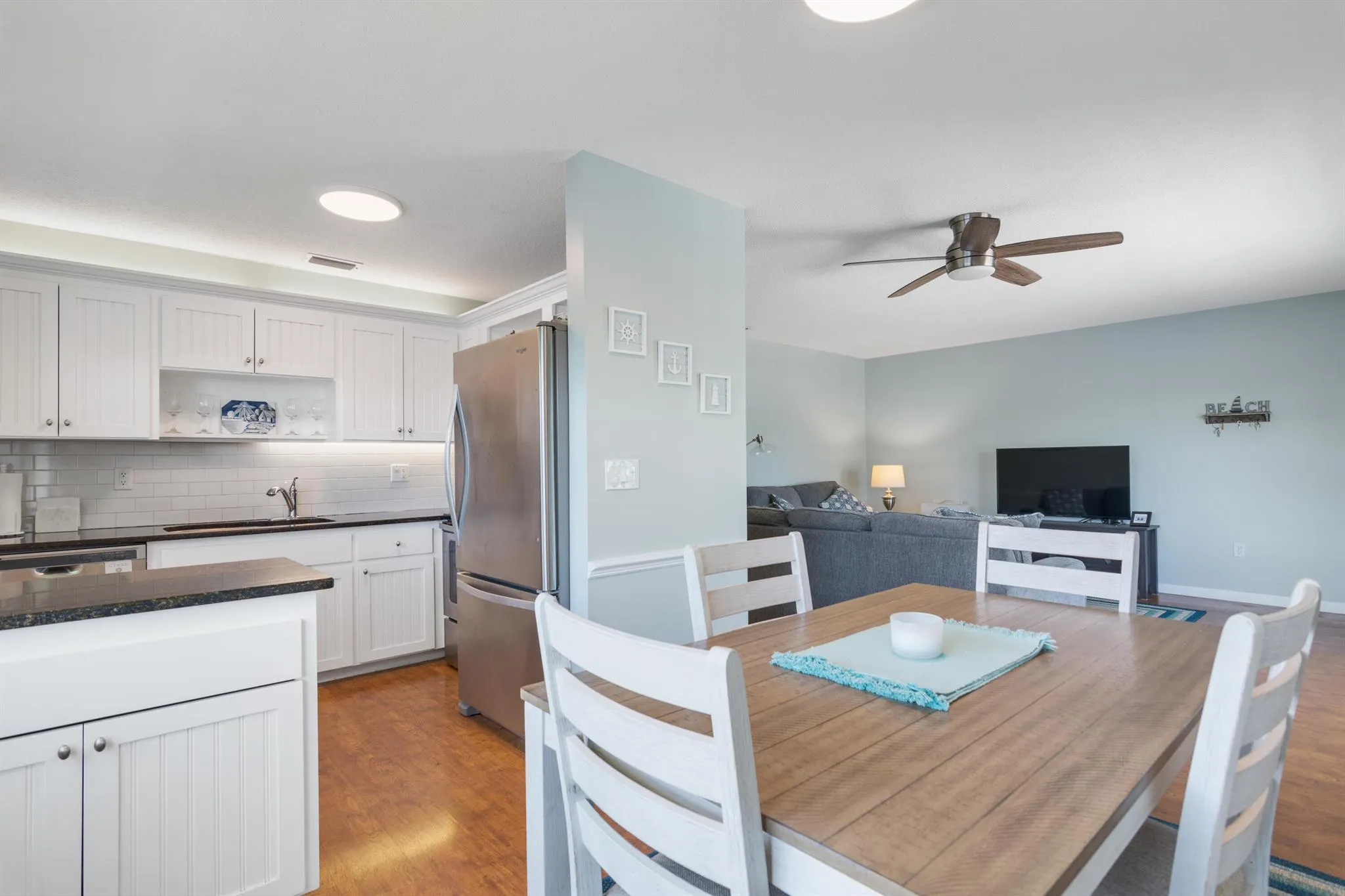 2800 Indian River Boulevard, #J10