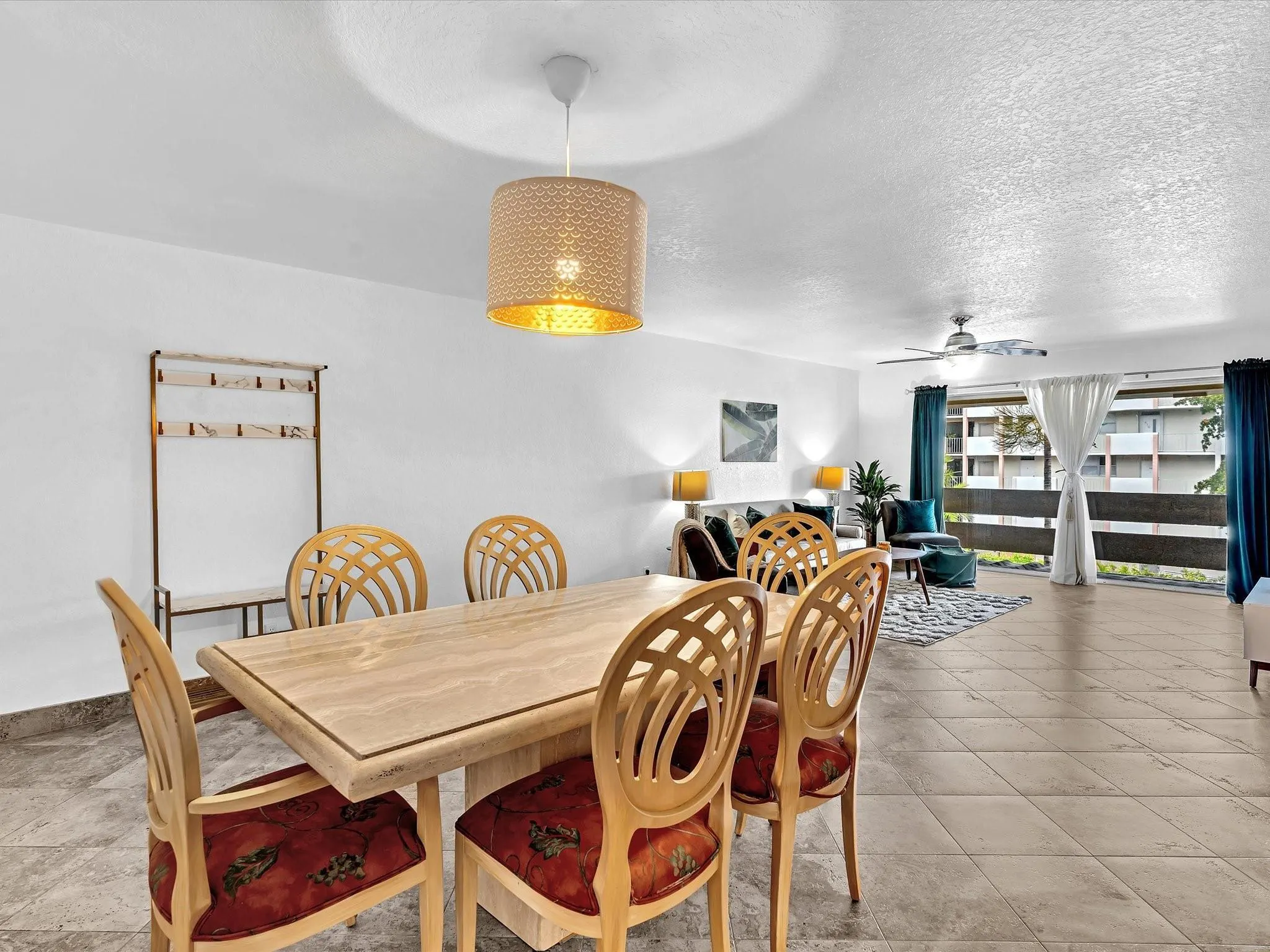 1700 SE 15th Street, #304