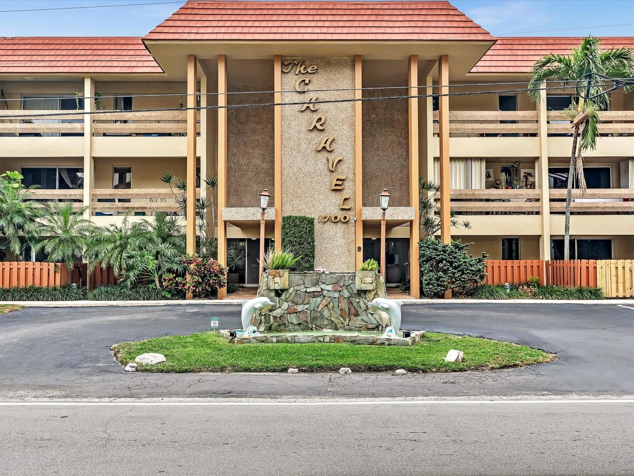 1700 SE 15th Street, #304
