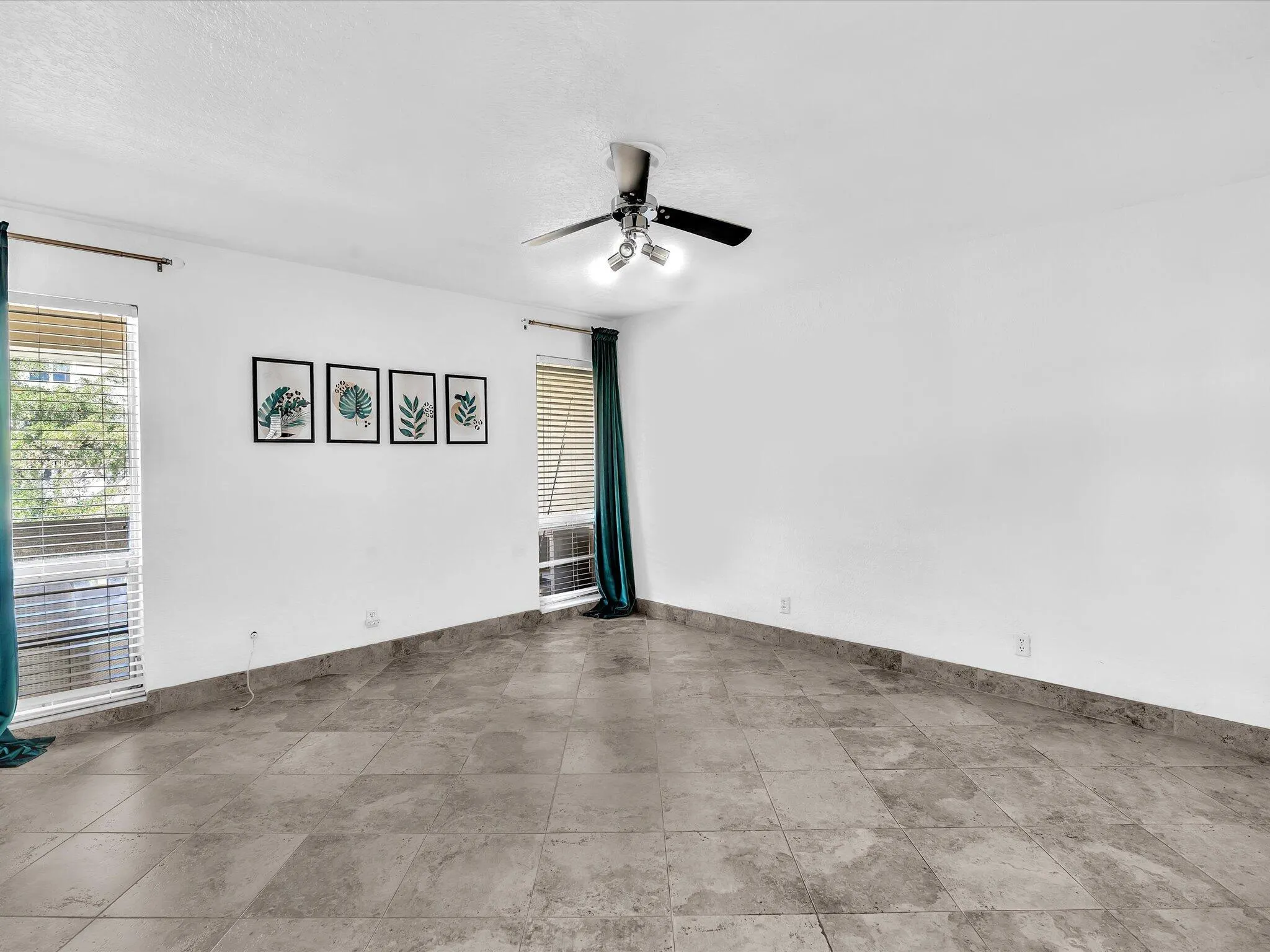 1700 SE 15th Street, #304