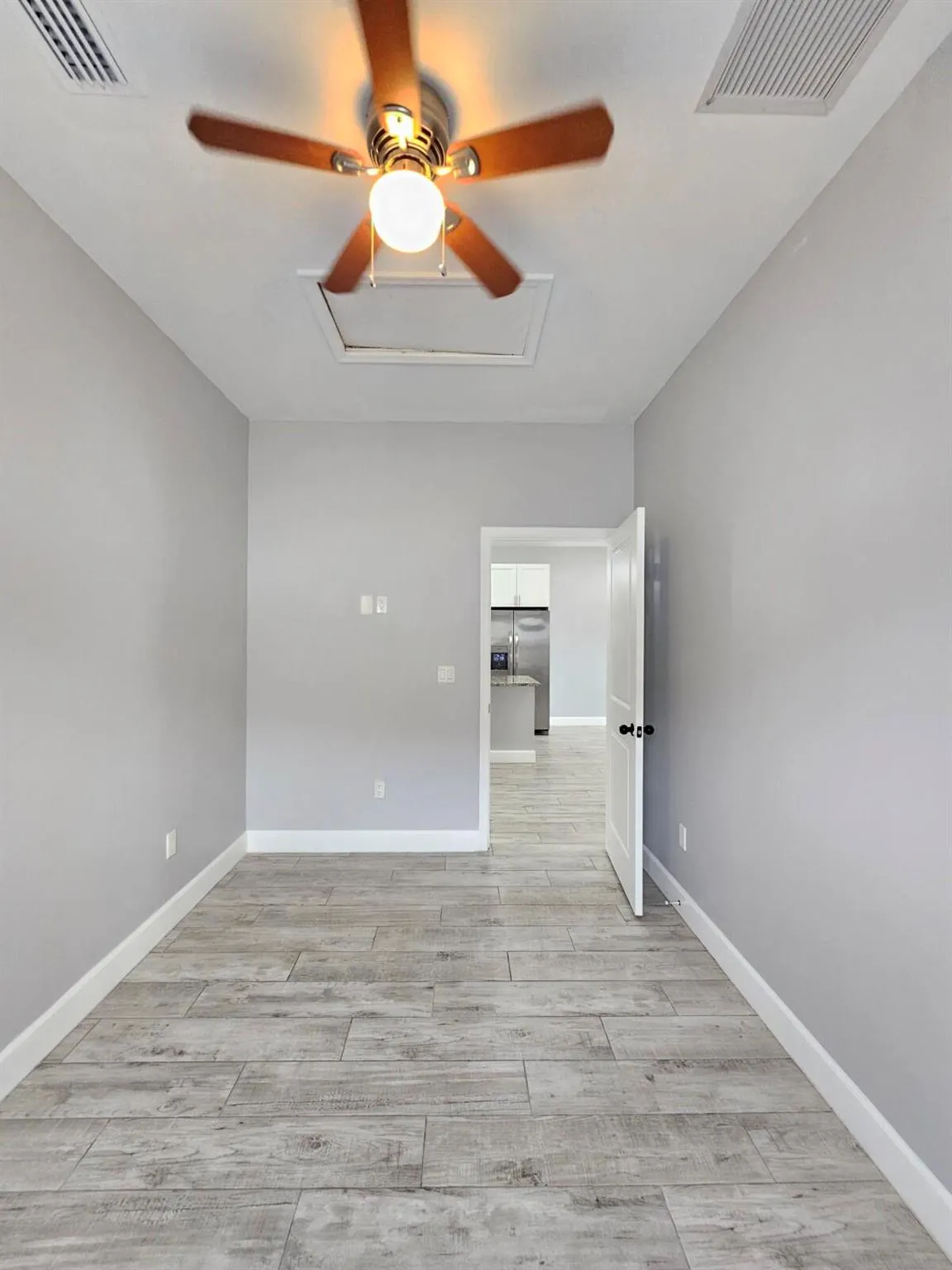 1558 W 26th Court