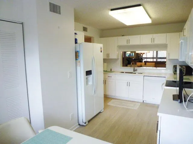 5550 Witney Drive, #308