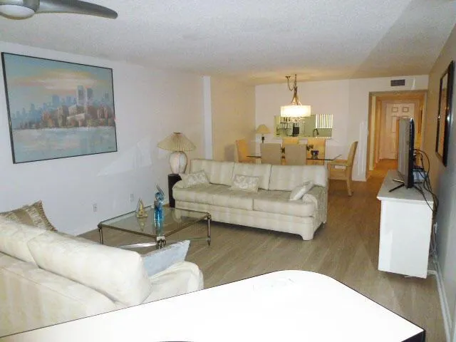 5550 Witney Drive, #308