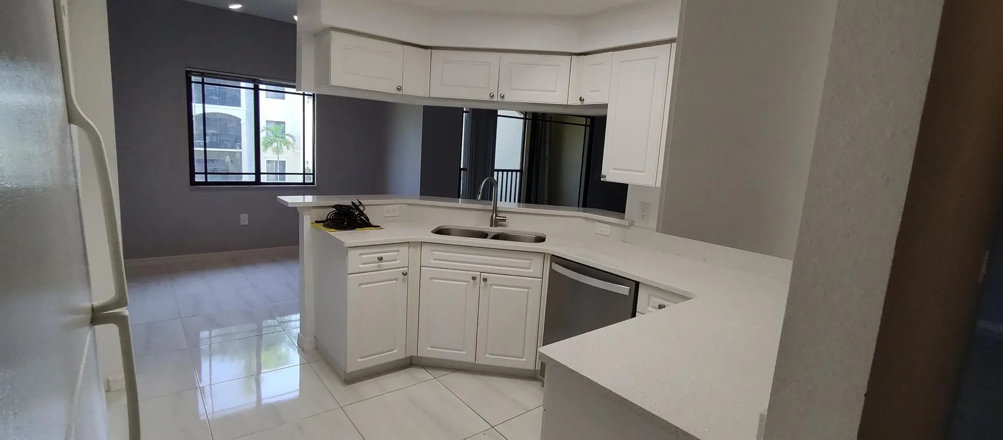 3019 Alcazar Place, #205
