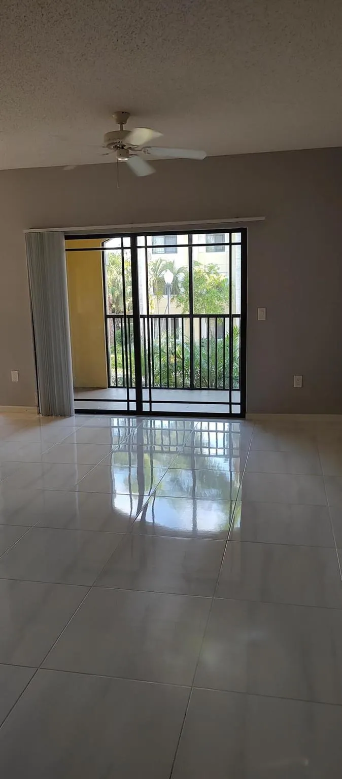 3019 Alcazar Place, #205