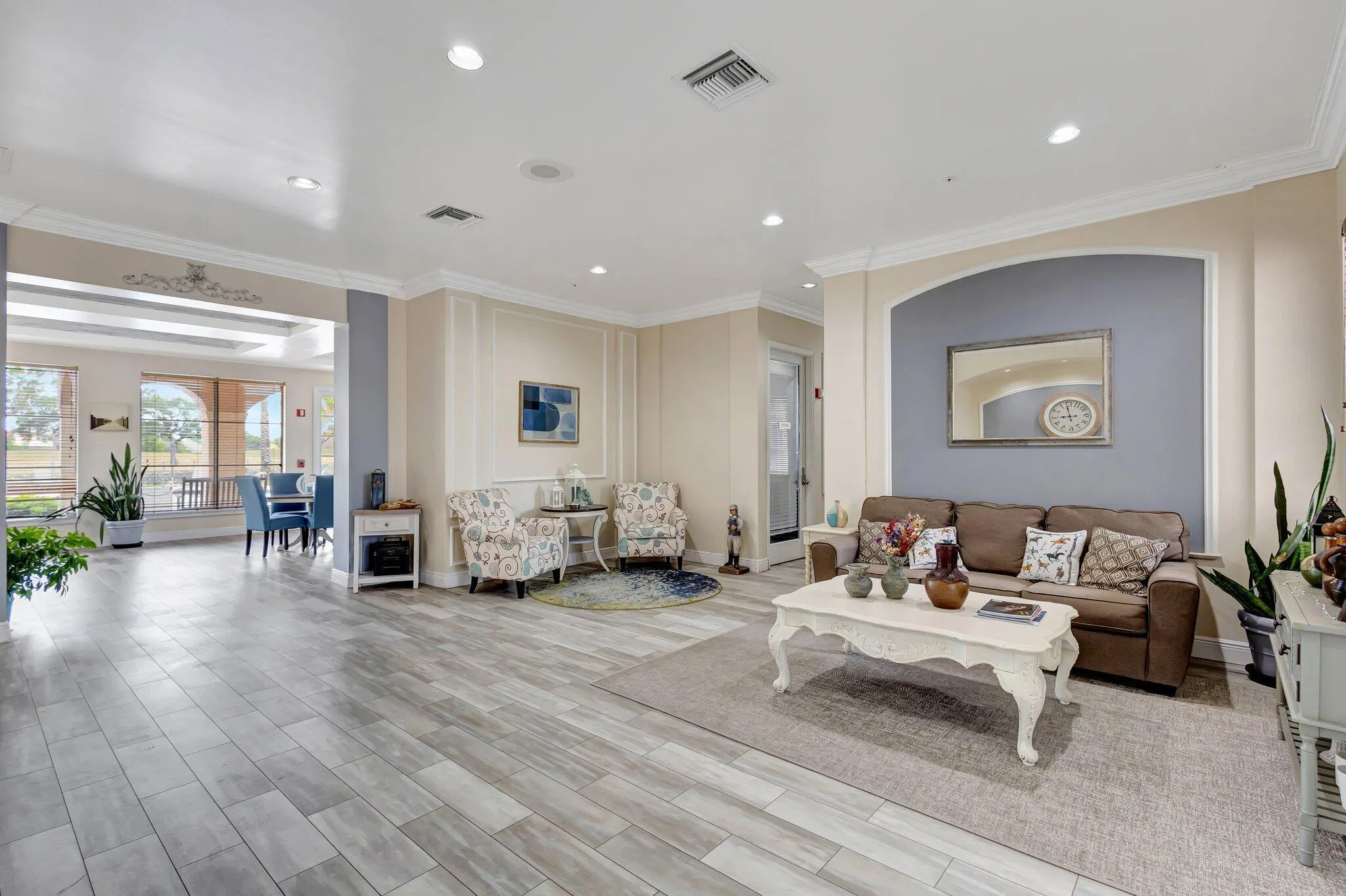 11760 Saint Andrews Place, #204