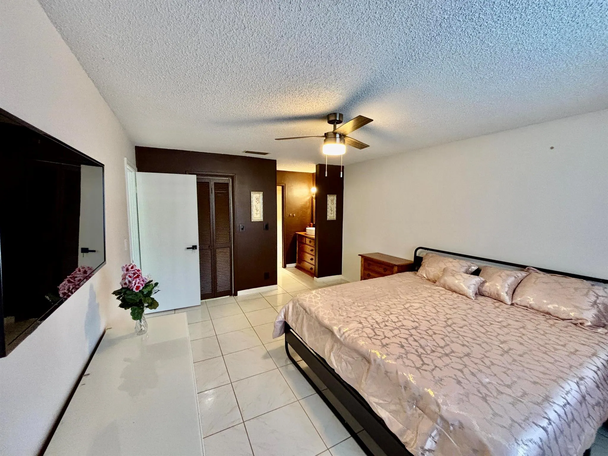 417 SW Natura Avenue, #B