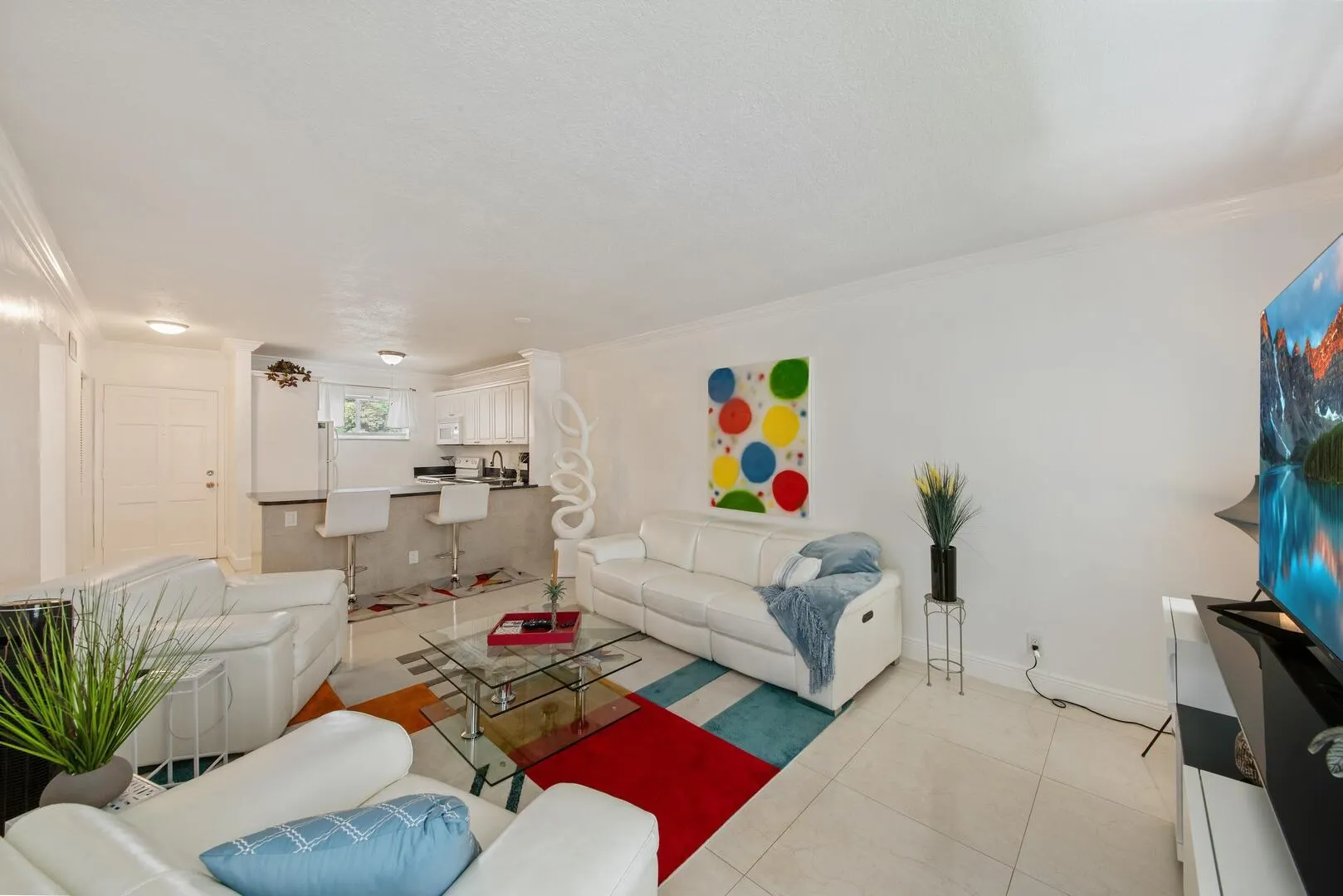 2581 N Garden Drive, #206