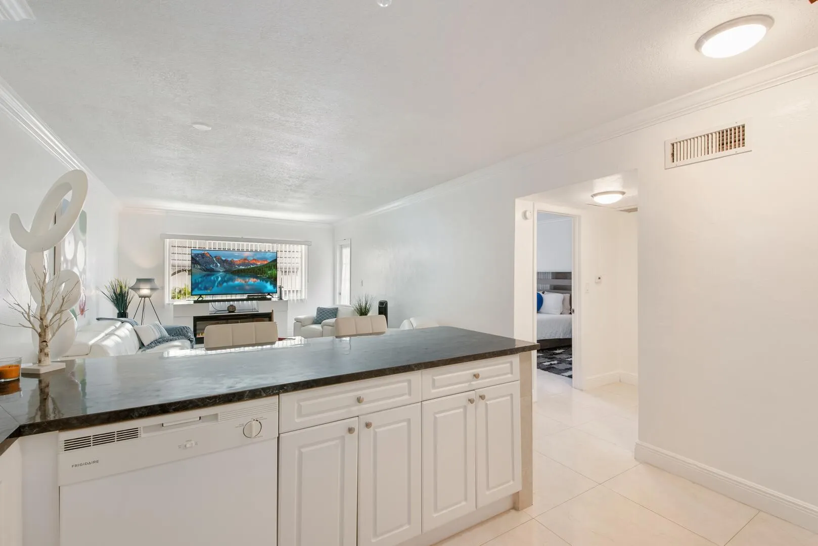 2581 N Garden Drive, #206