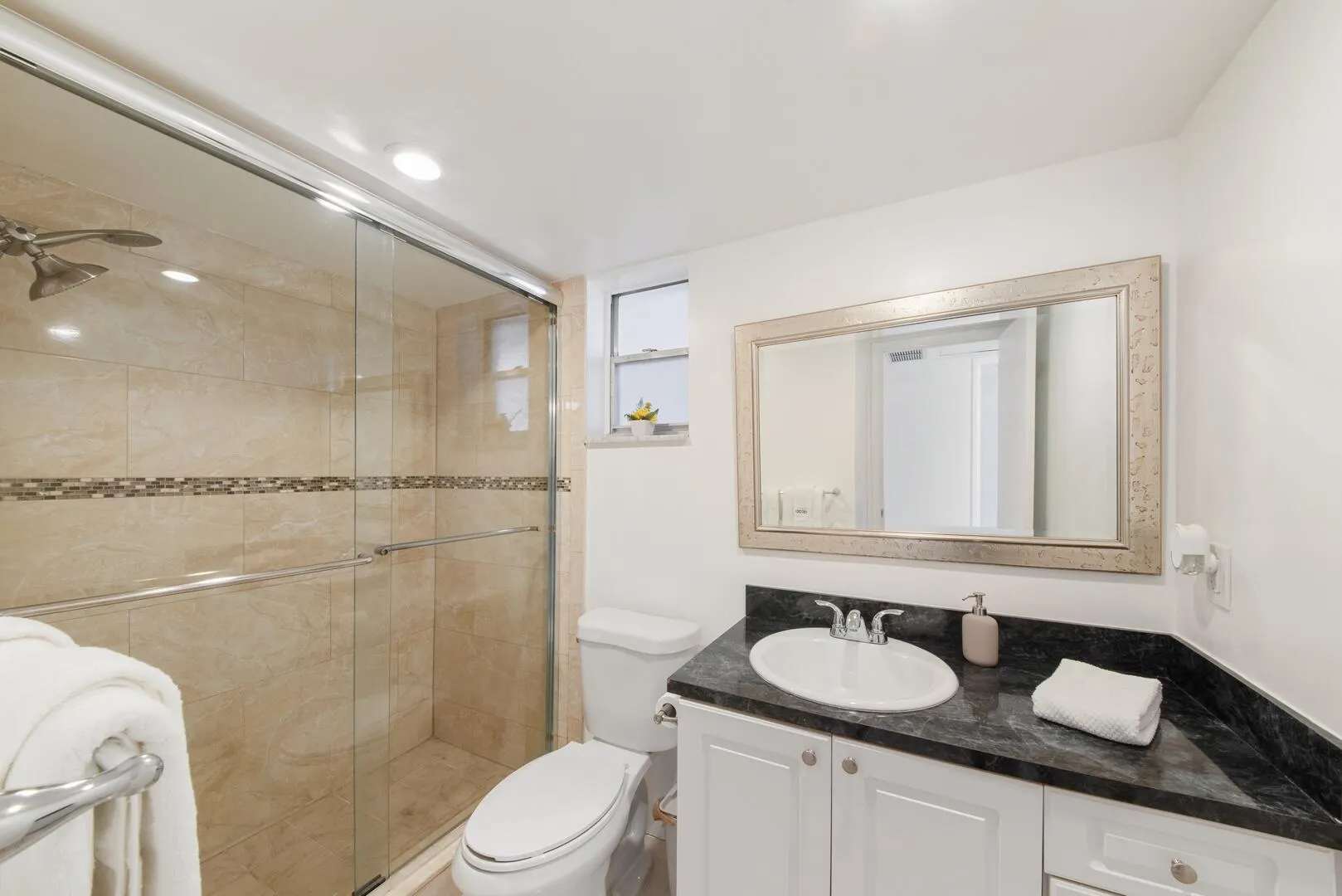 2581 N Garden Drive, #206