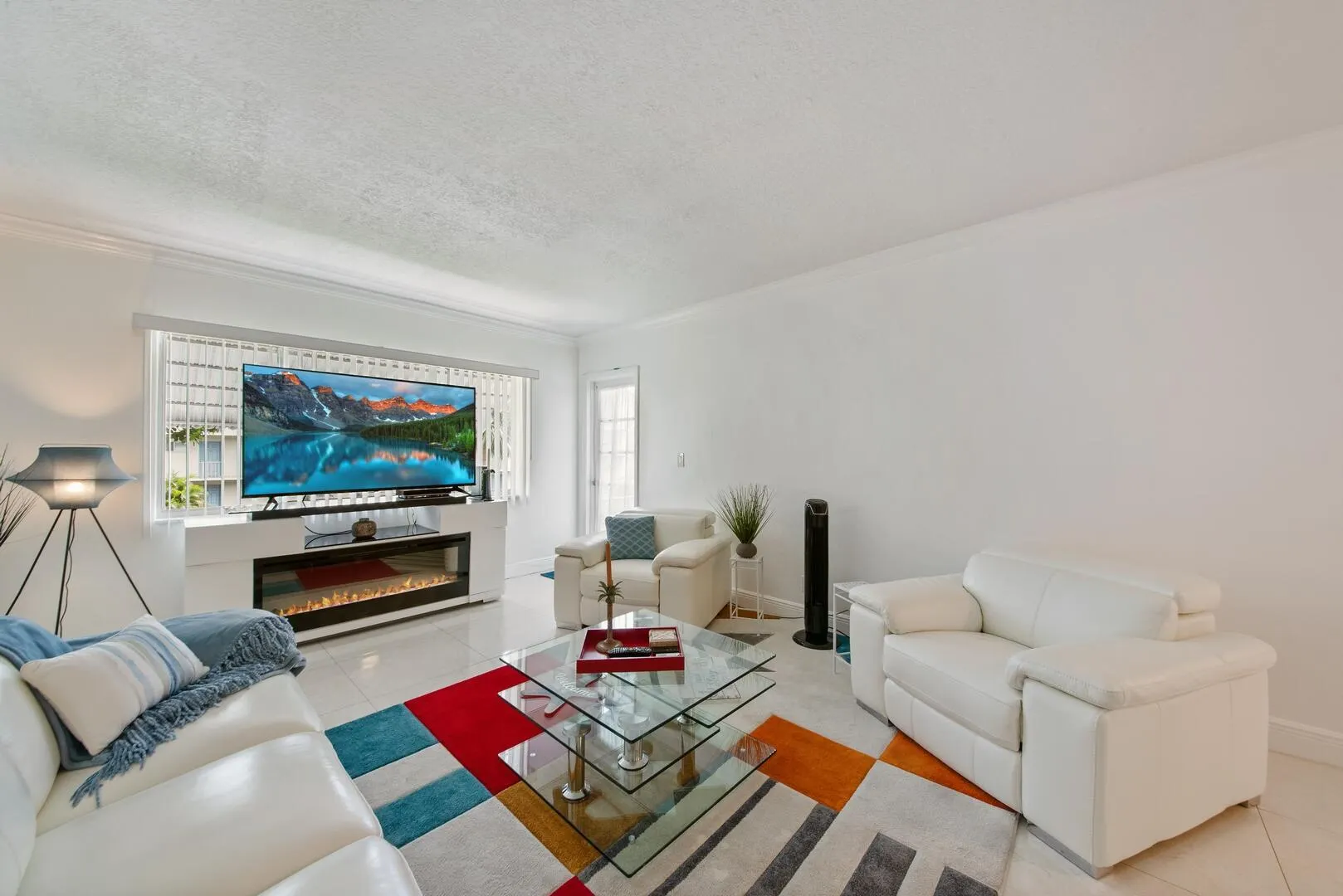2581 N Garden Drive, #206