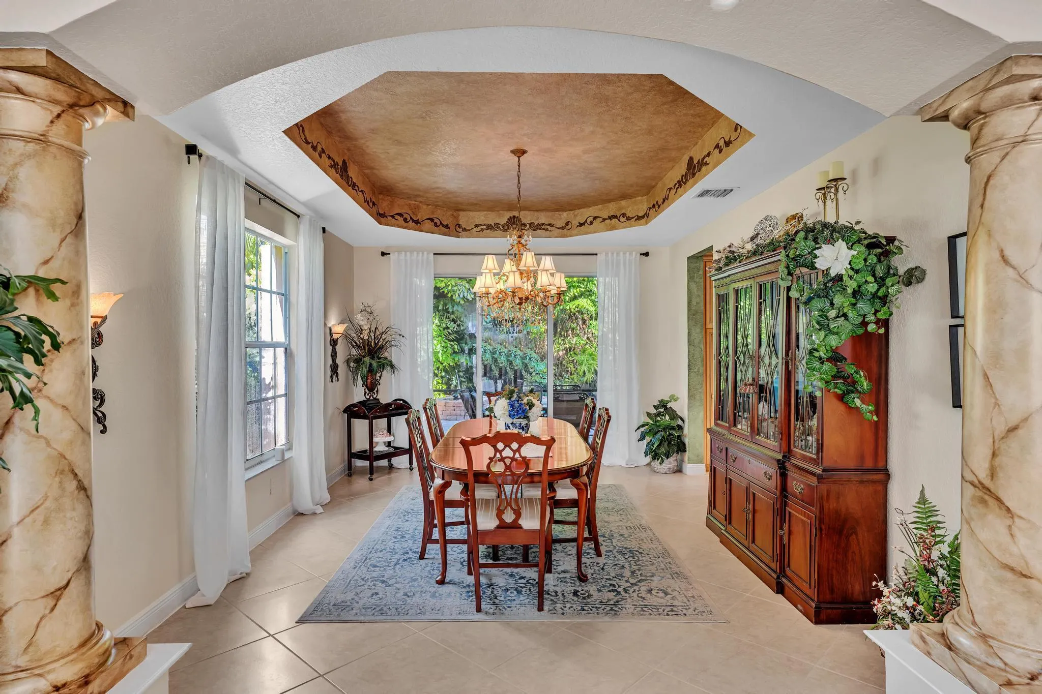 19270 Skyridge Circle