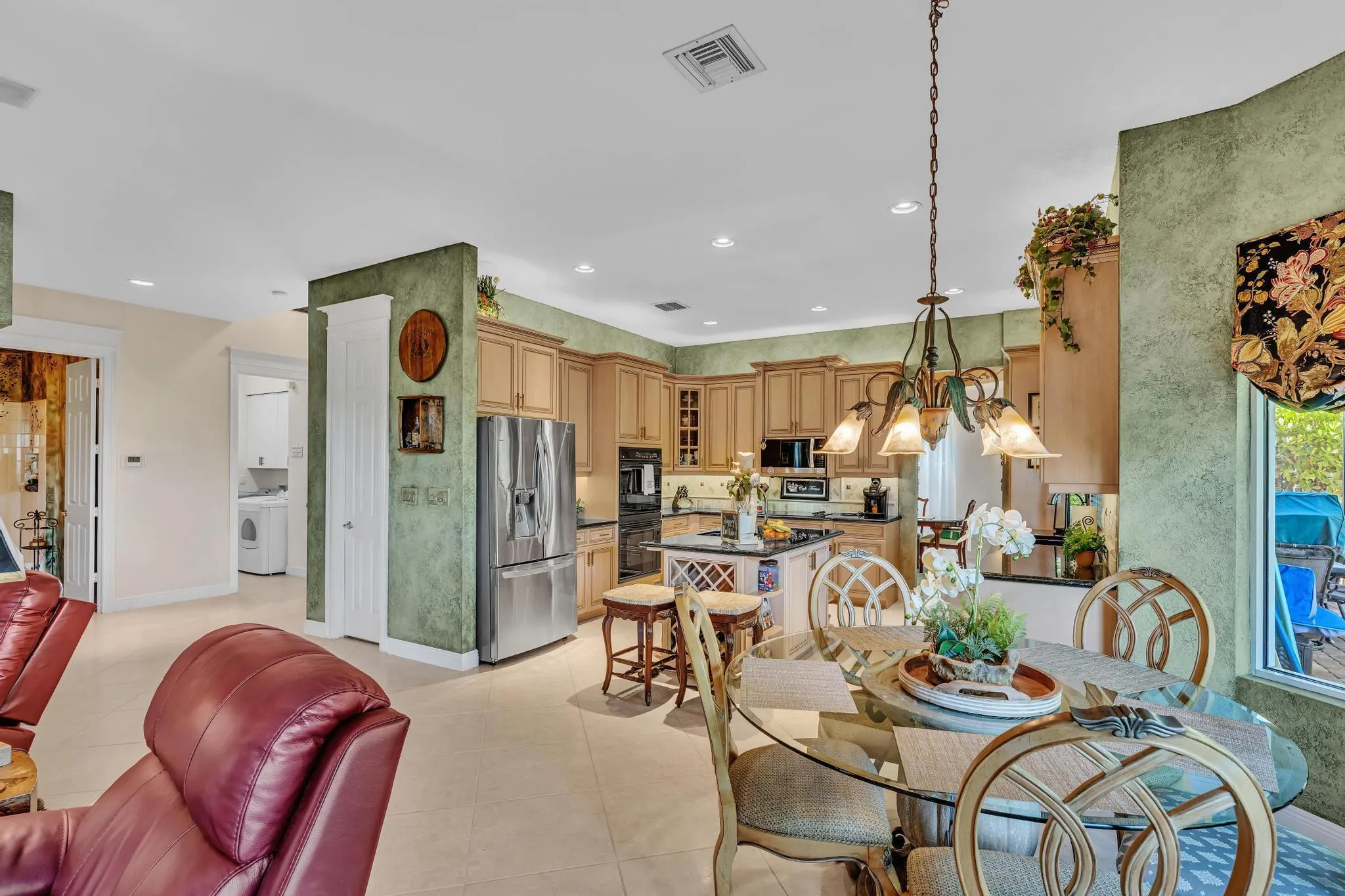 19270 Skyridge Circle