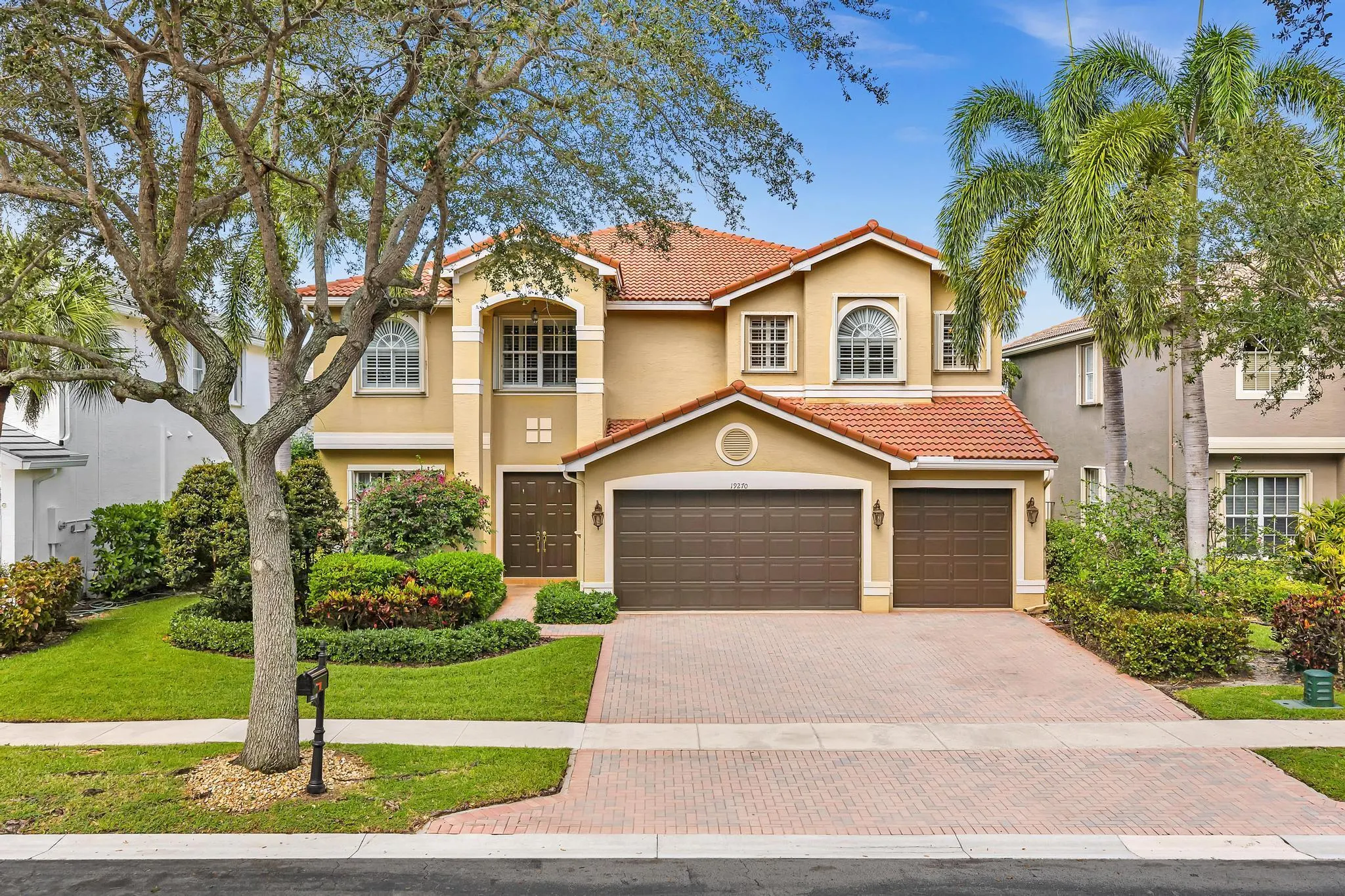 19270 Skyridge Circle