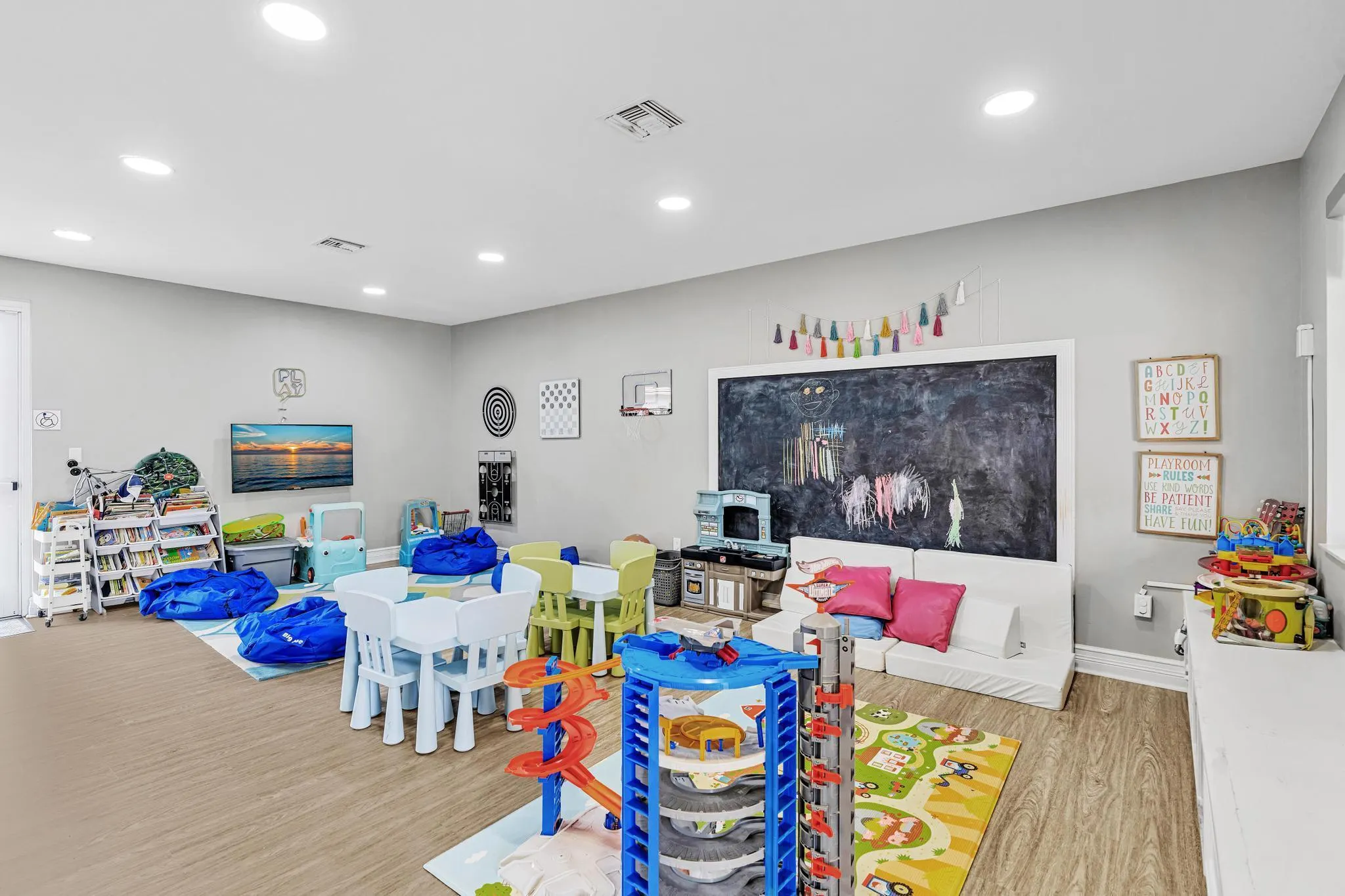 19270 Skyridge Circle