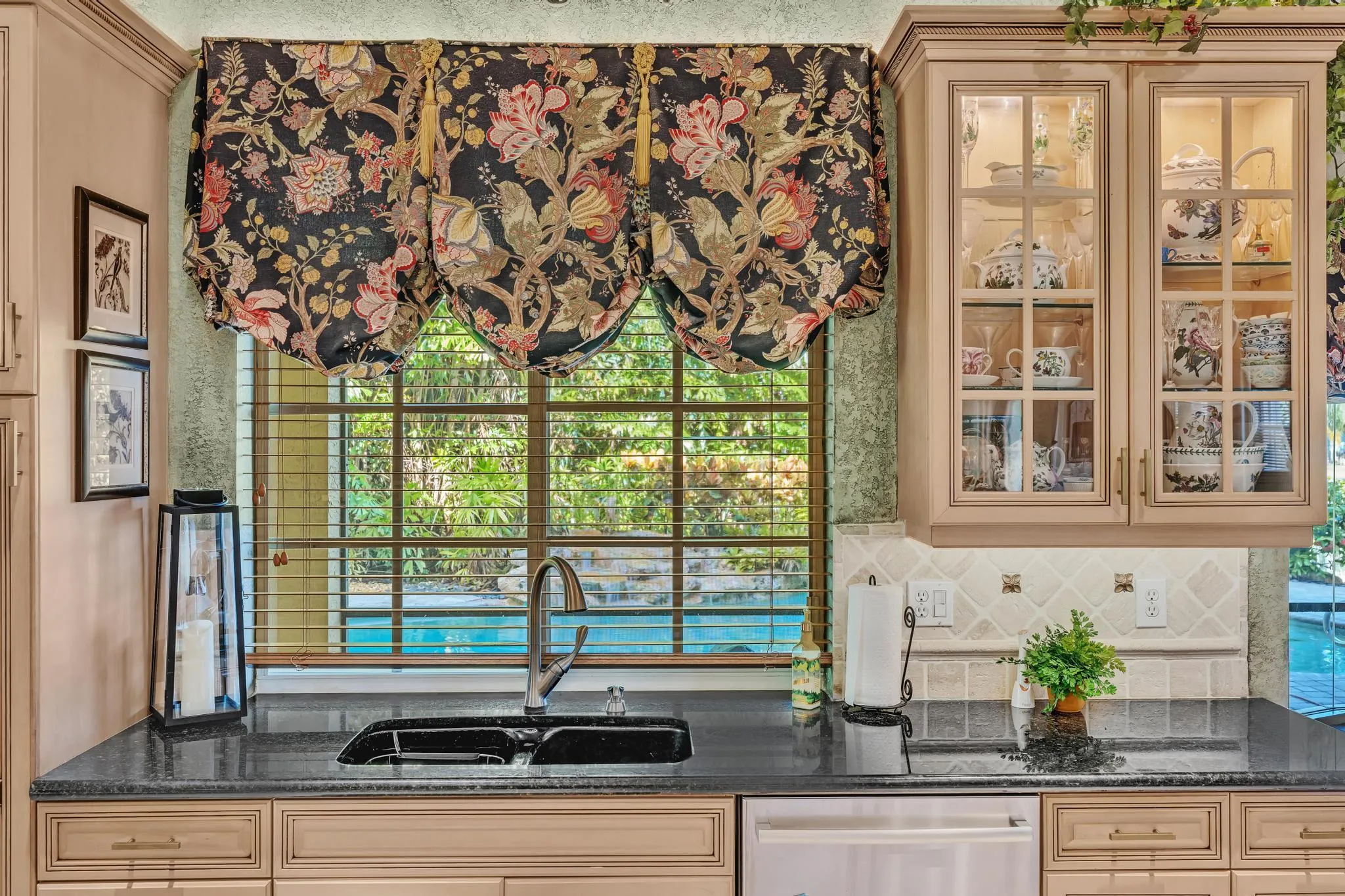 19270 Skyridge Circle