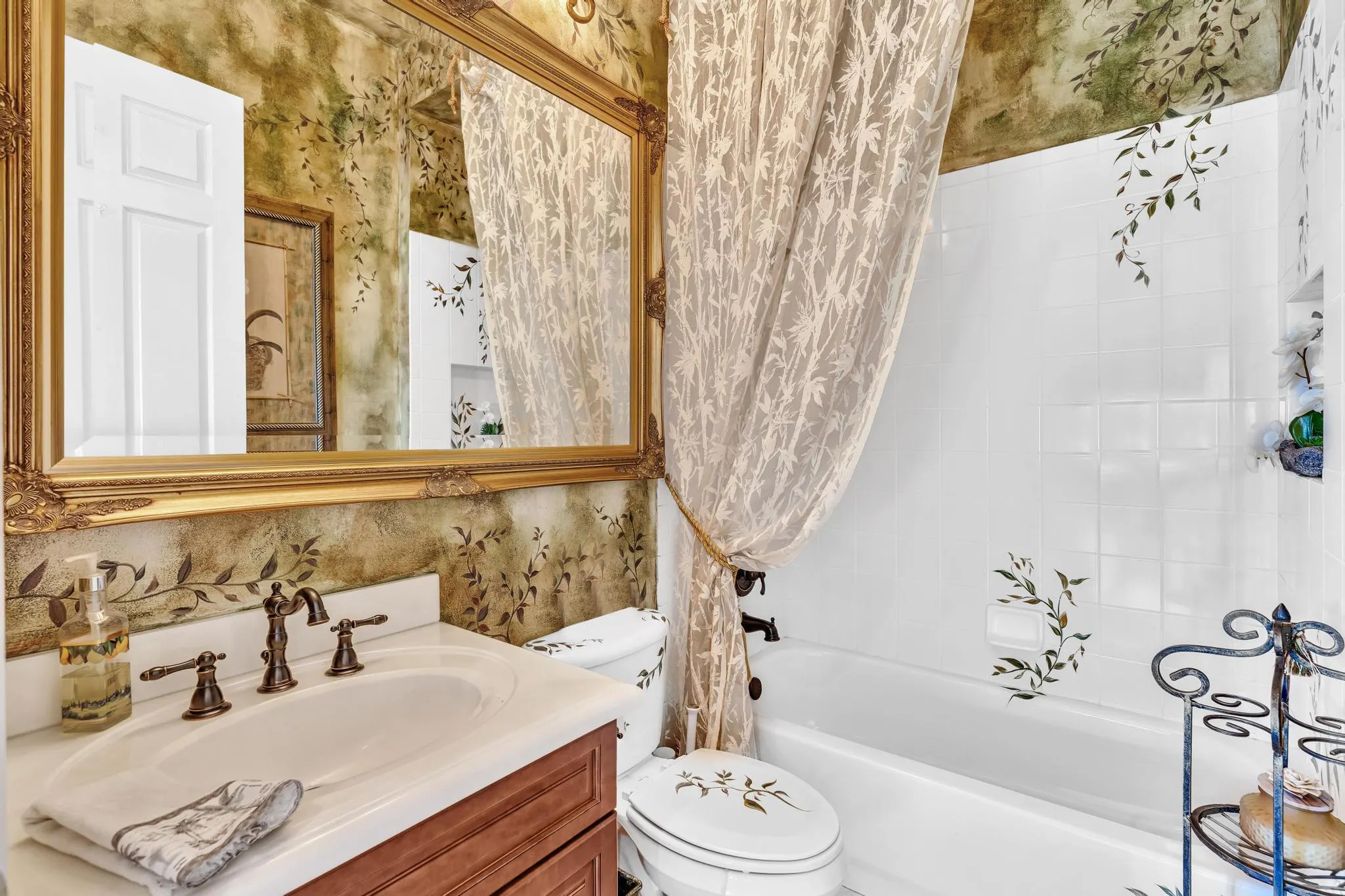 19270 Skyridge Circle