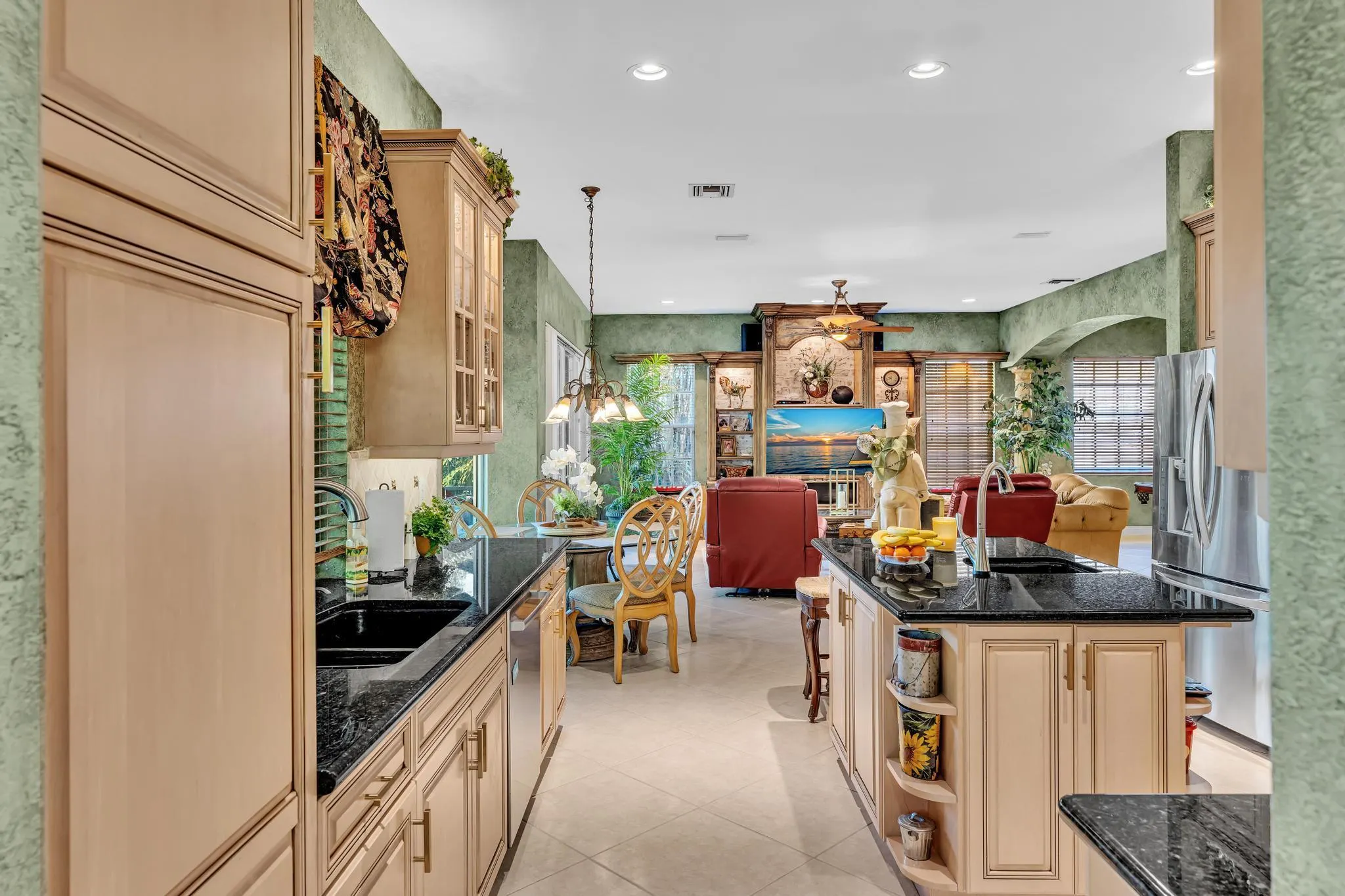 19270 Skyridge Circle