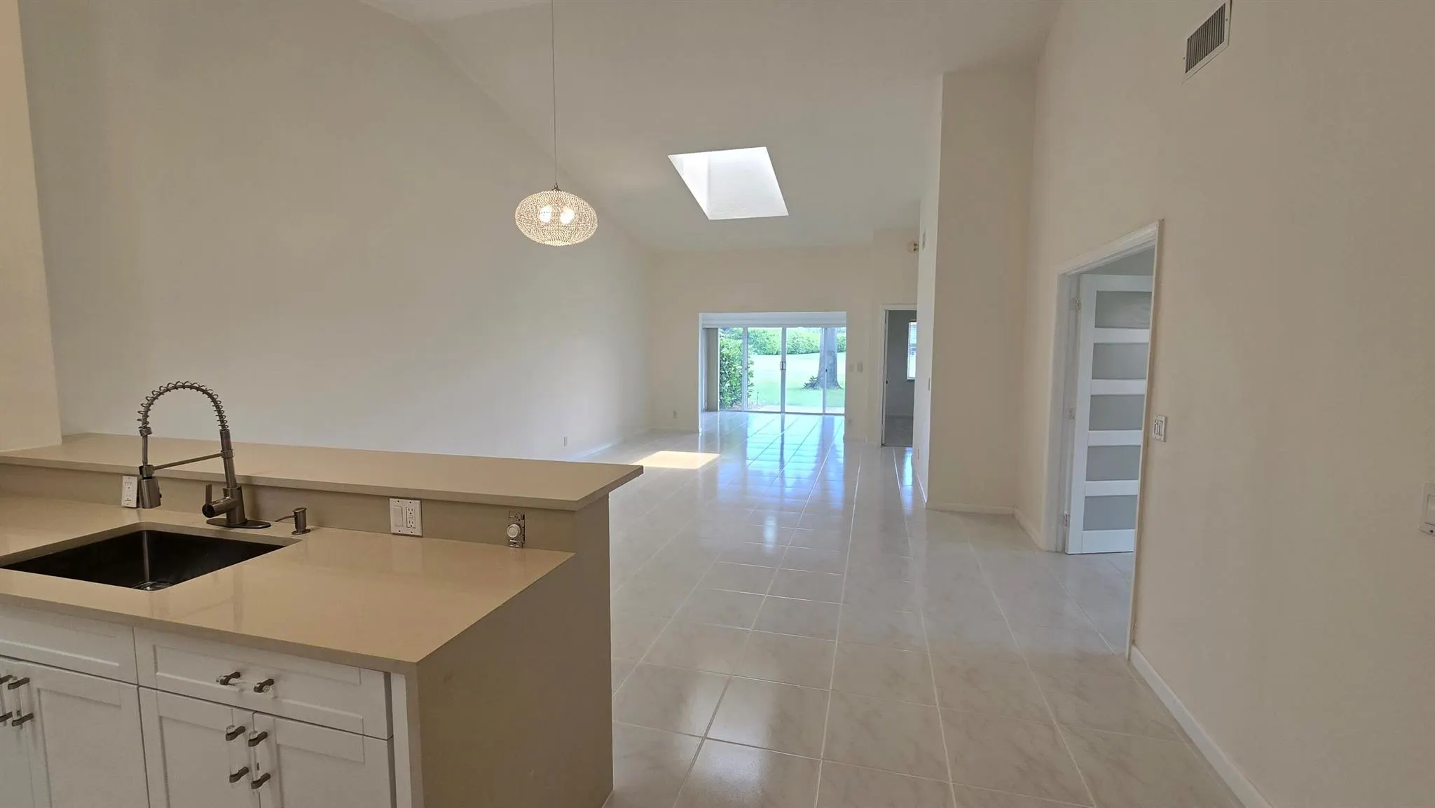5622 Royal Lake Circle
