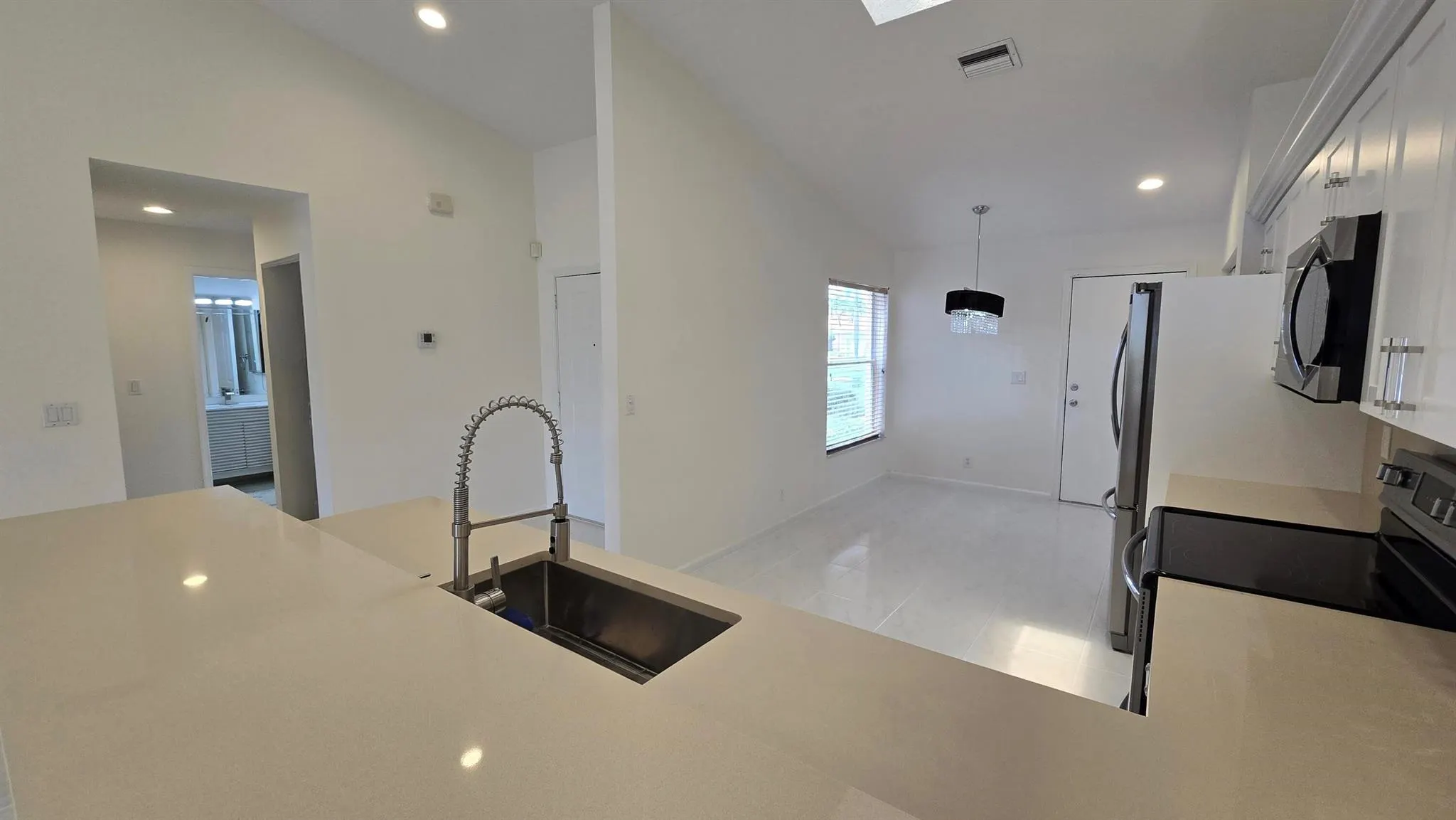 5622 Royal Lake Circle