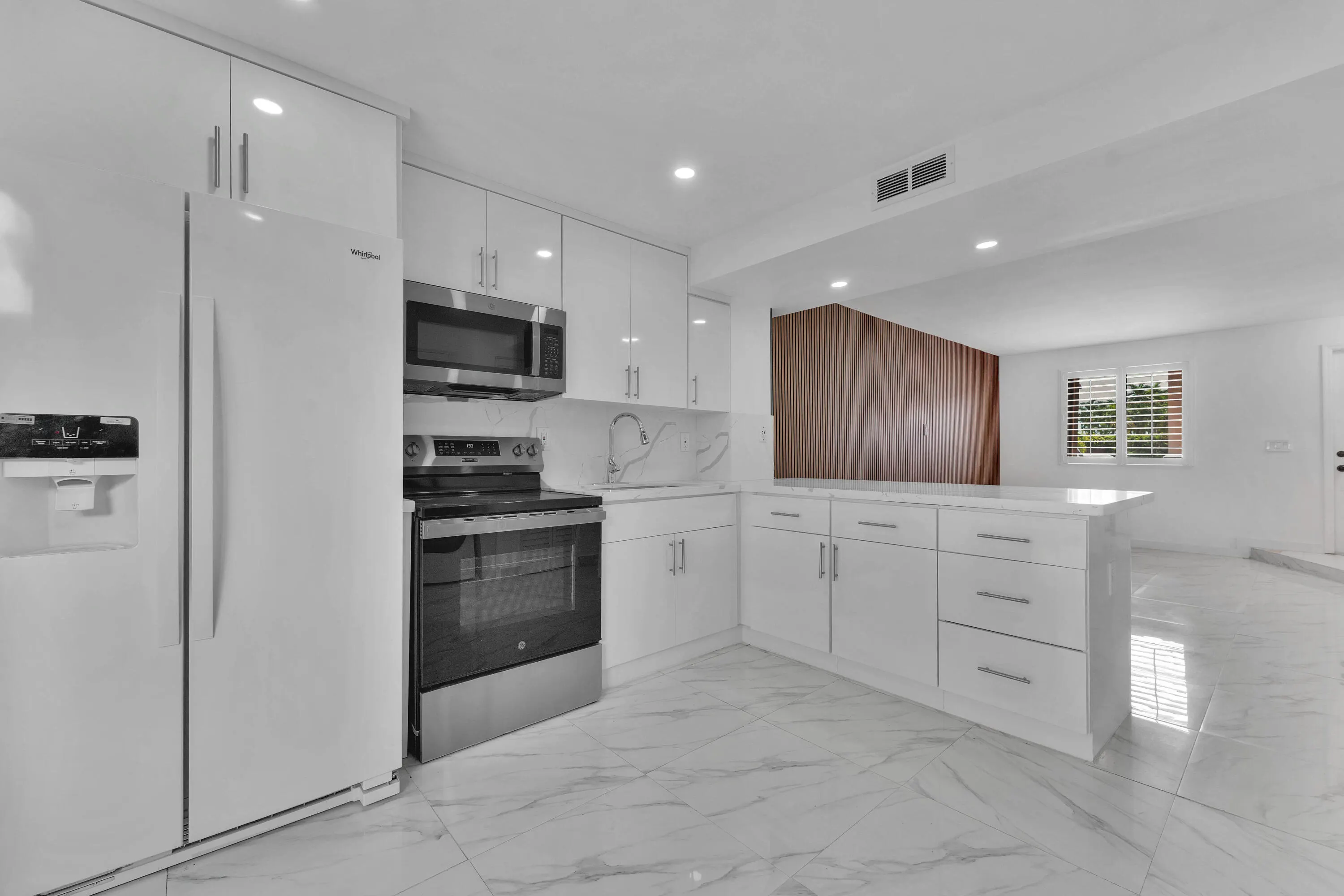 1917 SW 107th Avenue, #702
