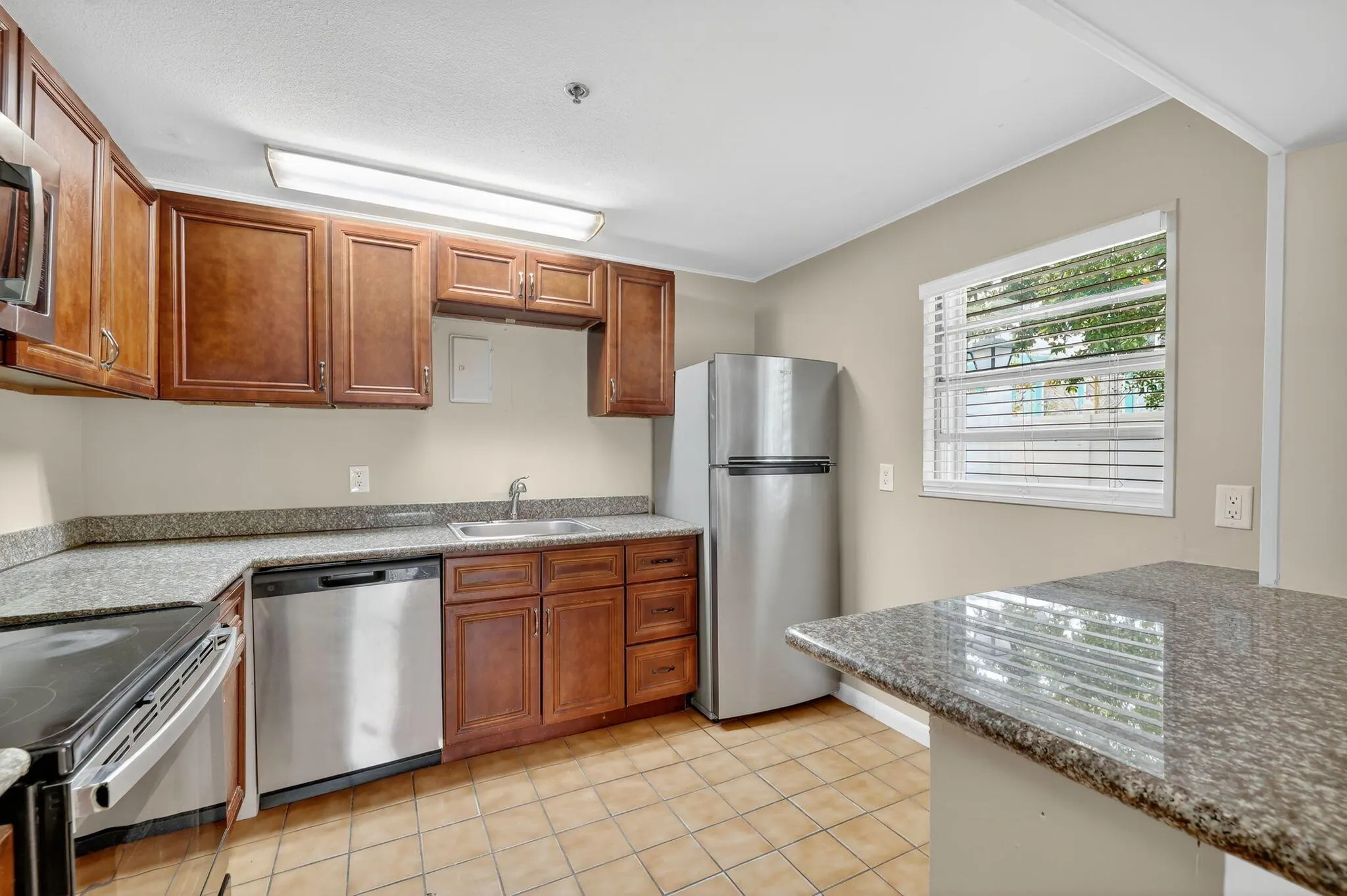 410 SW California Avenue, #B