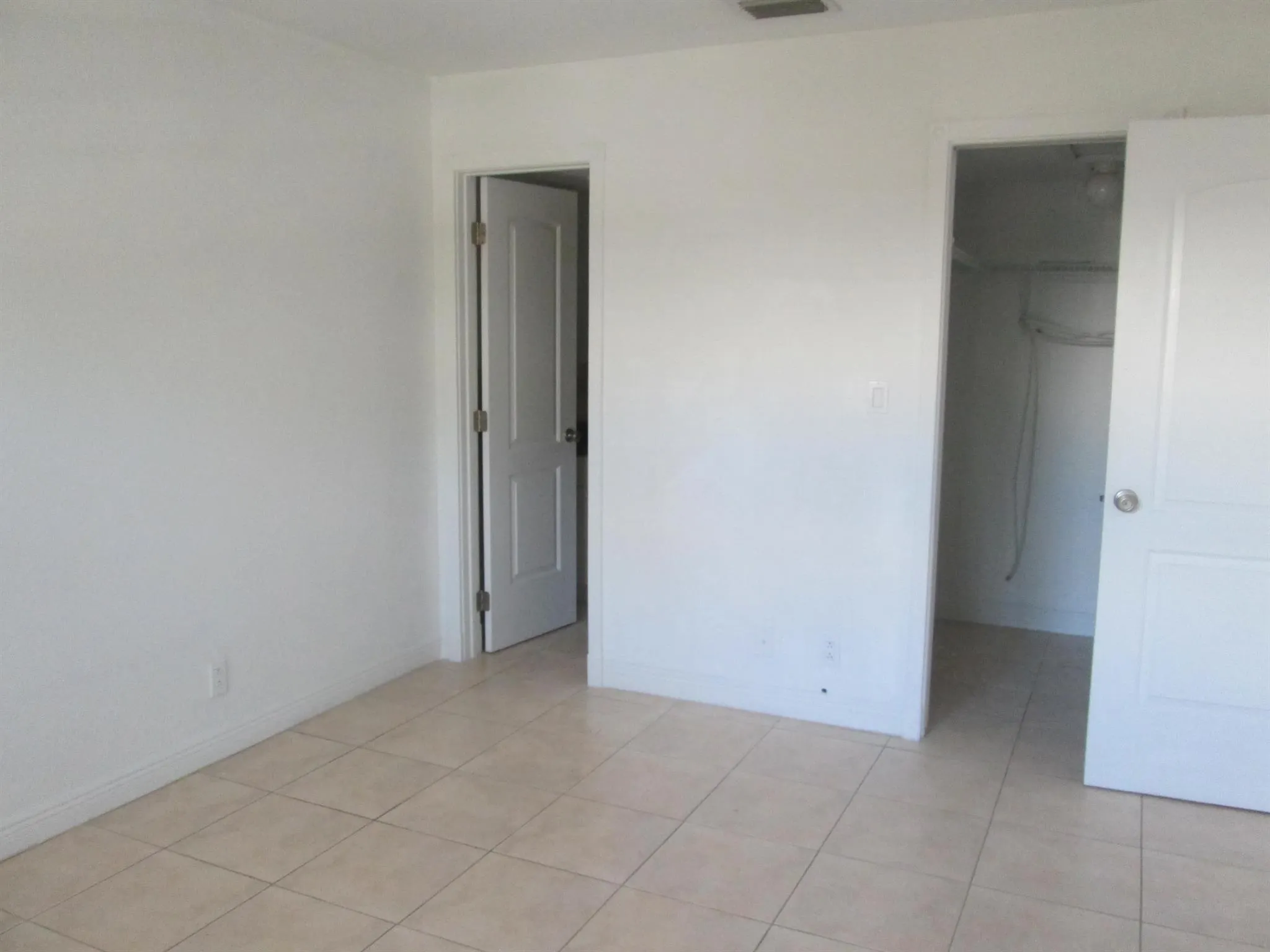 405 N Cypress Drive, #1