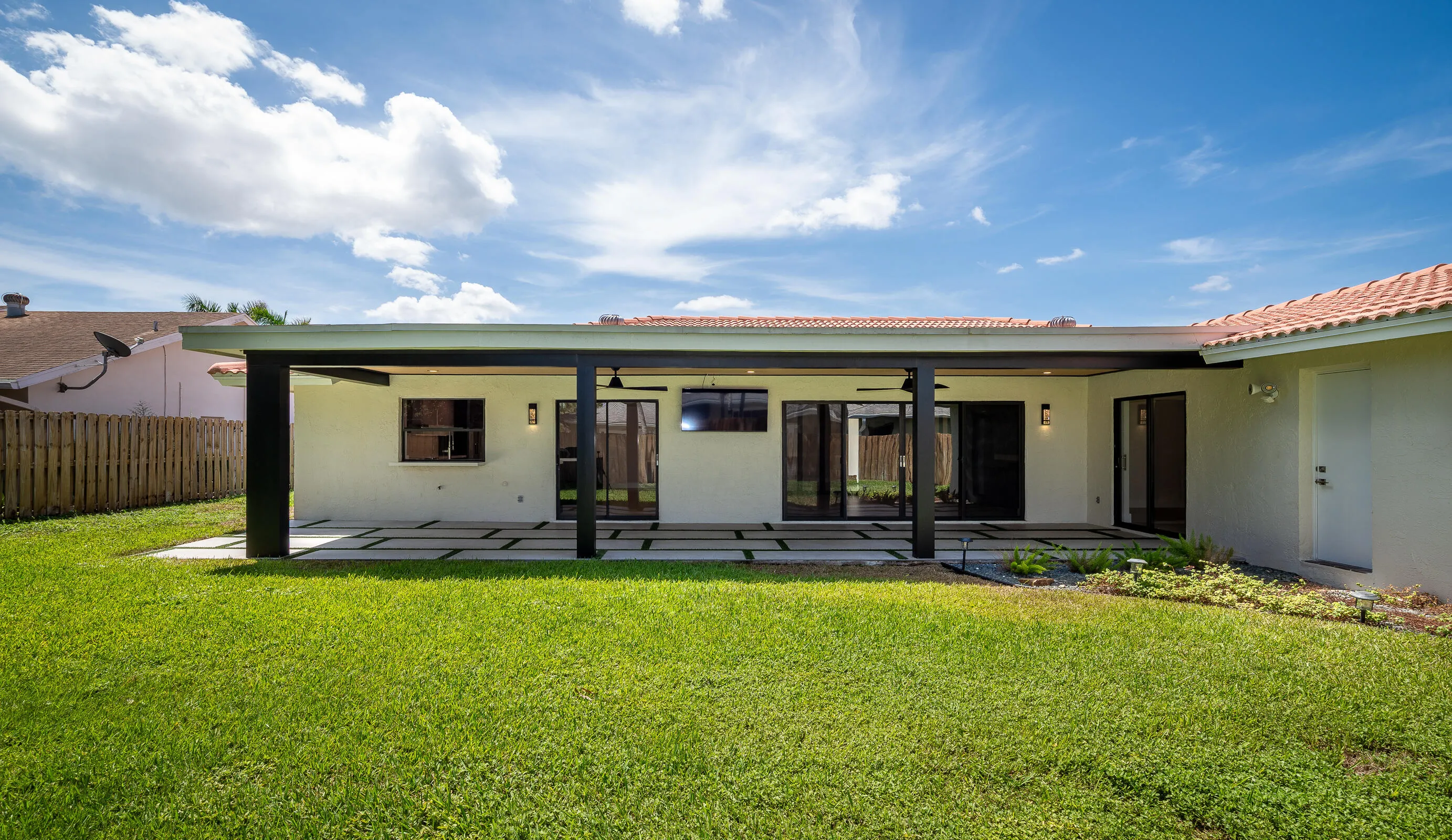 4853 Willow Drive