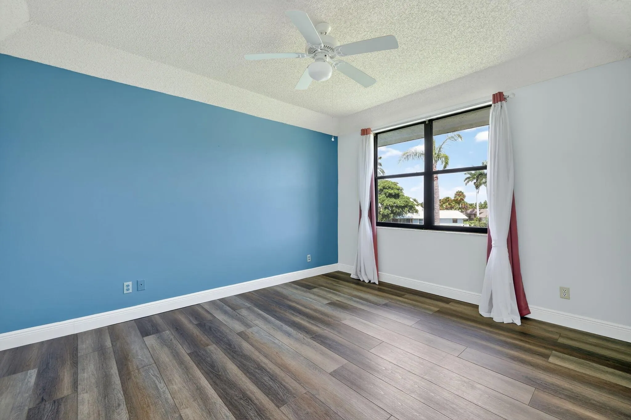 6101 SE Landing Way, #11