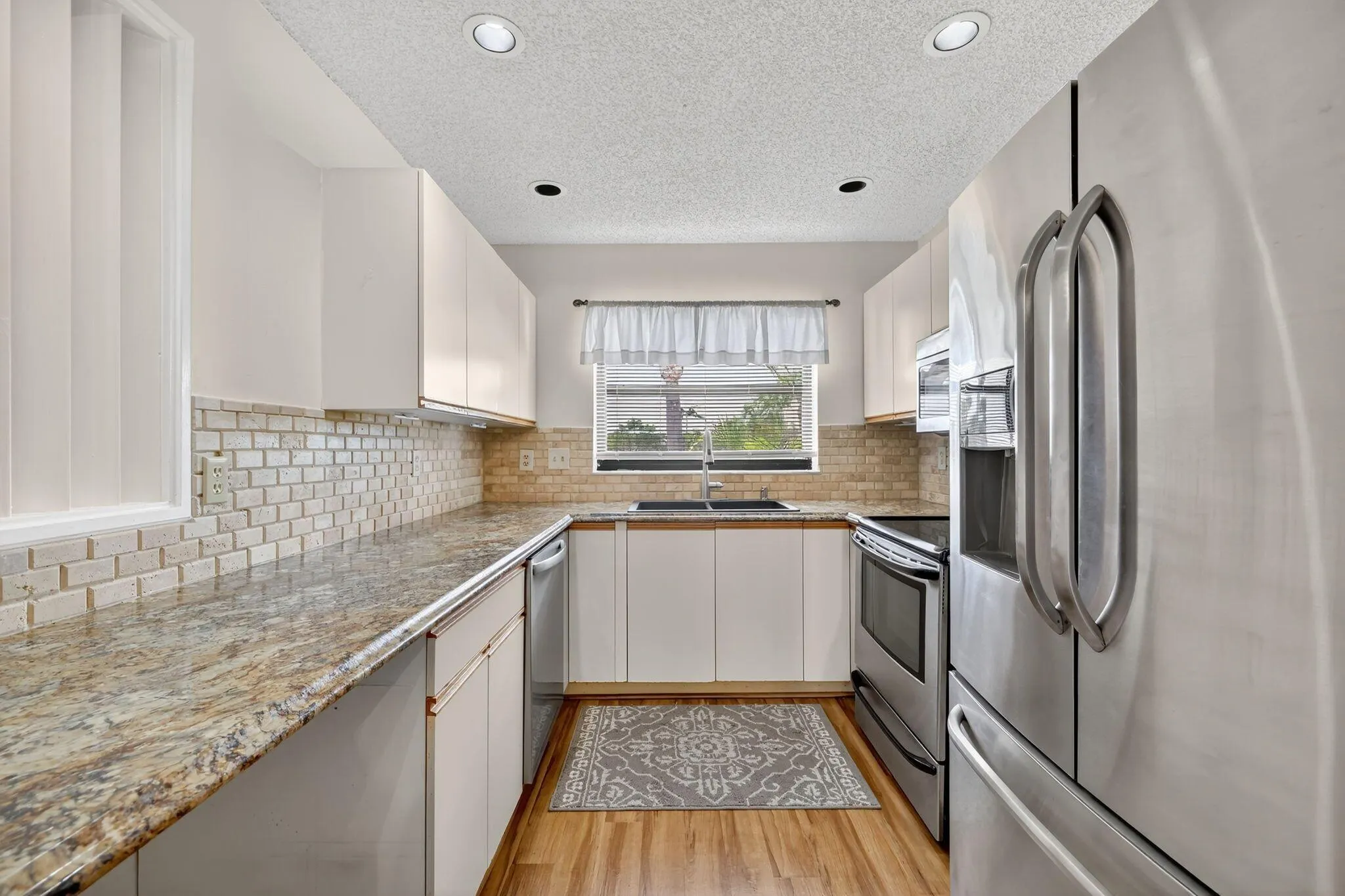 6101 SE Landing Way, #11