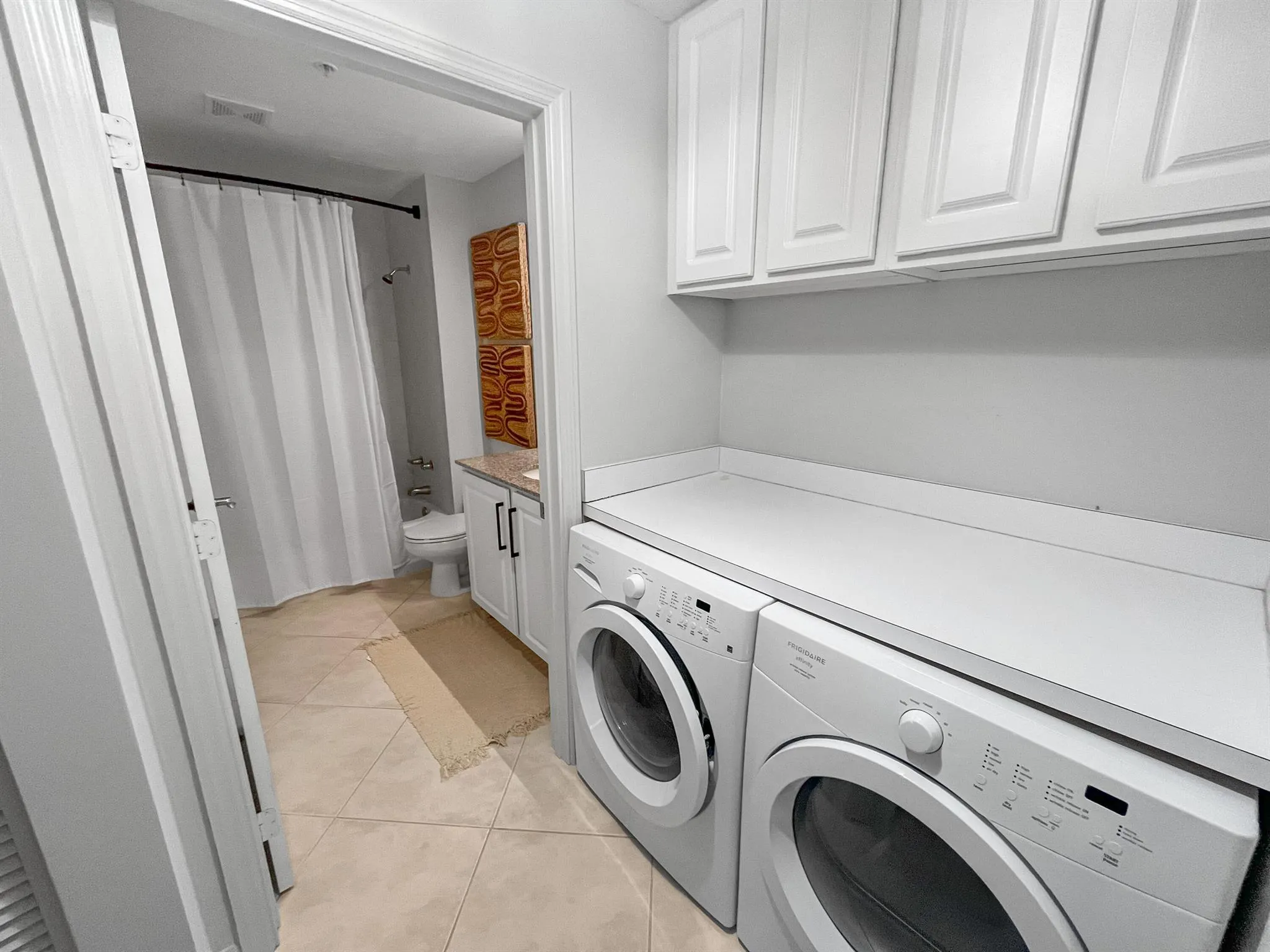 370 Golfview Road, #202