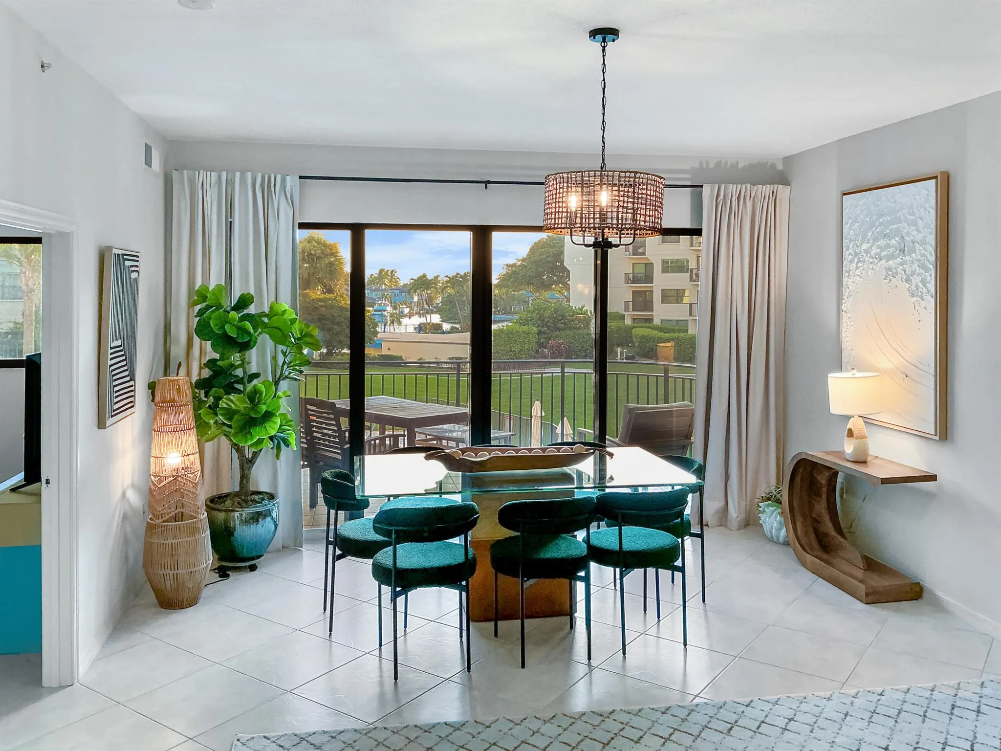 370 Golfview Road, #202