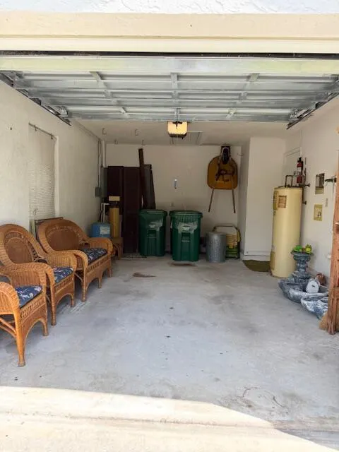 6806 Pensacola Road
