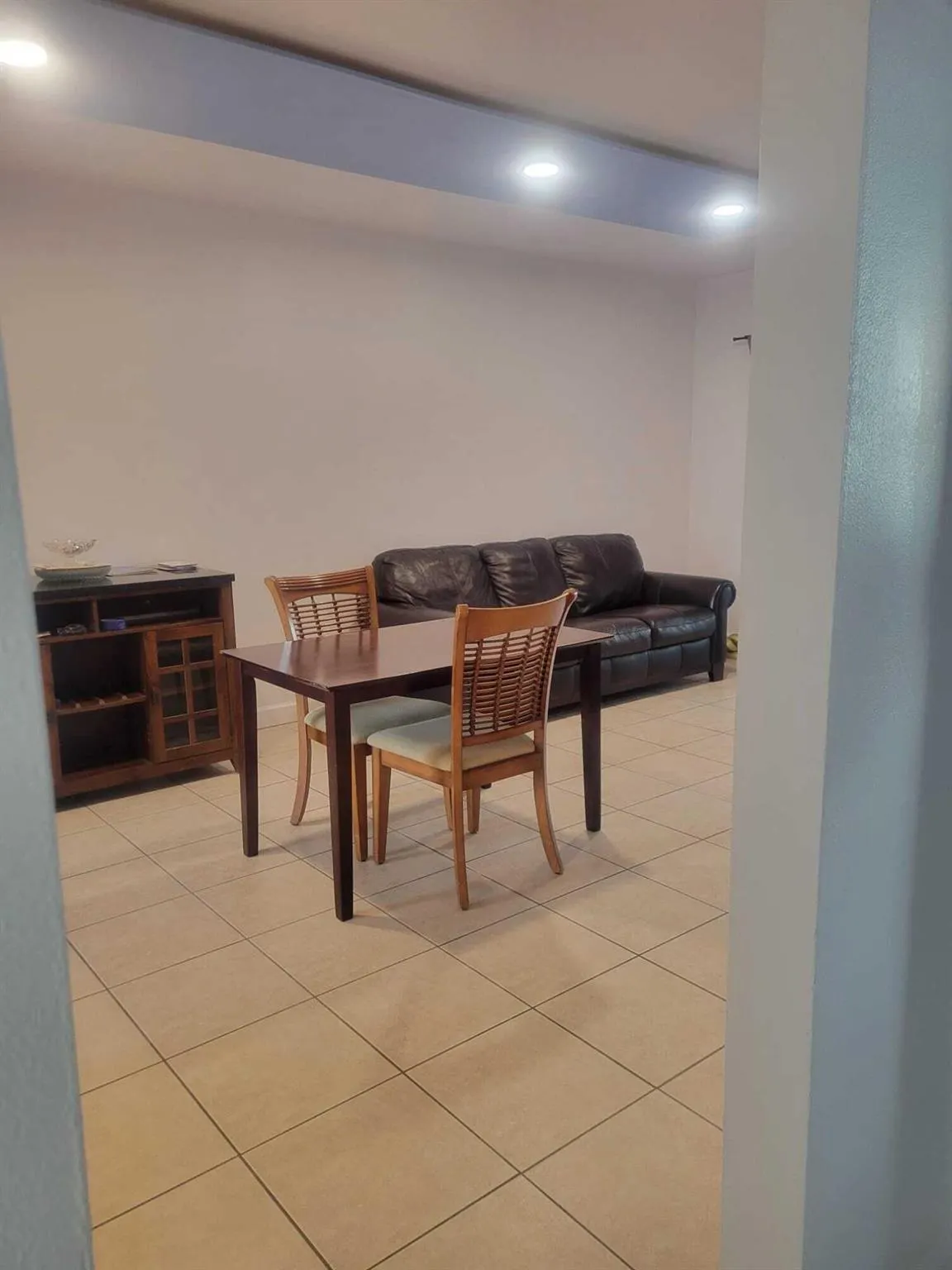 6560 Winfield Boulevard, #102