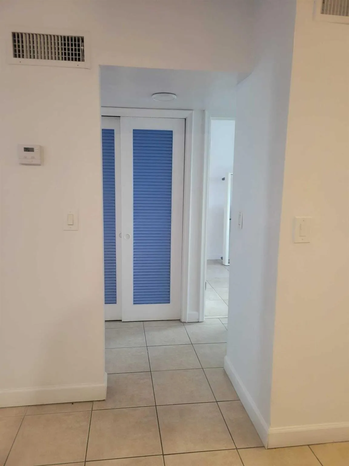 6560 Winfield Boulevard, #102