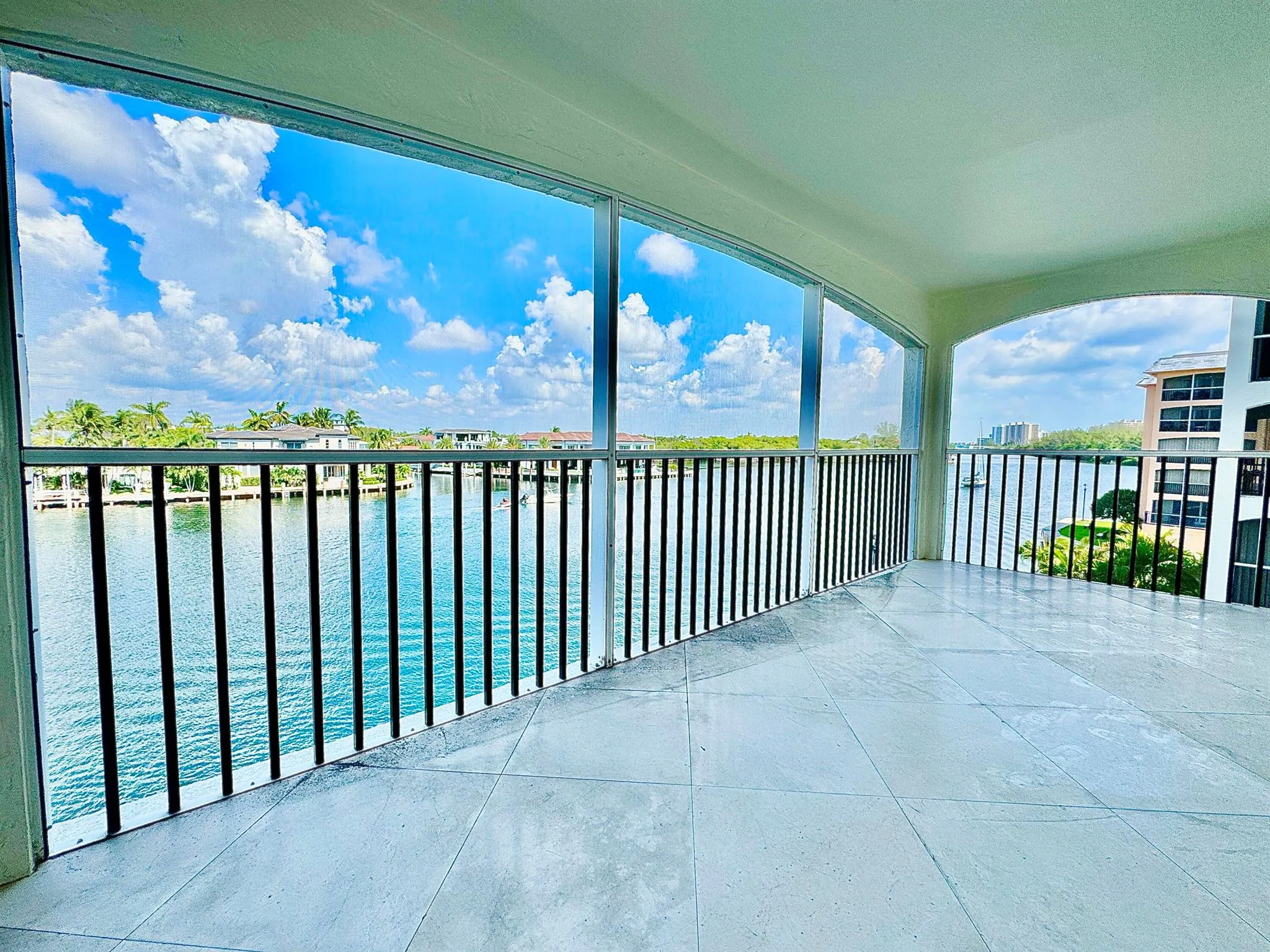 2871 N Ocean Boulevard, #R358