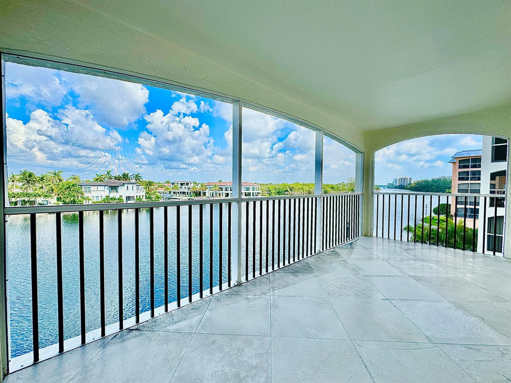 2871 N Ocean Boulevard, #R358