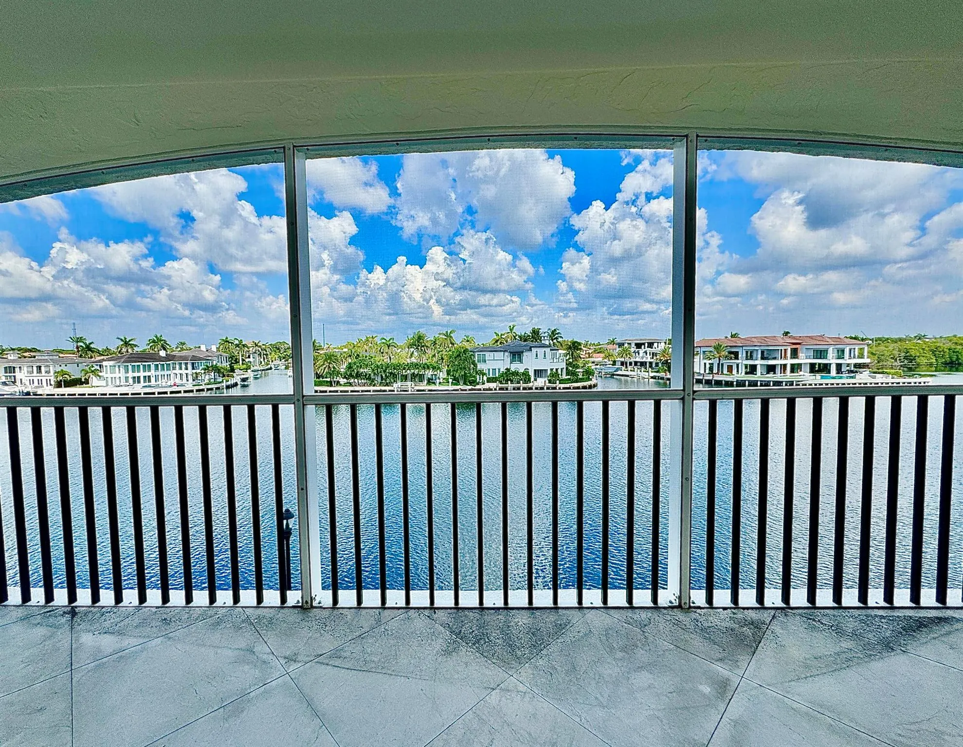 2871 N Ocean Boulevard, #R358