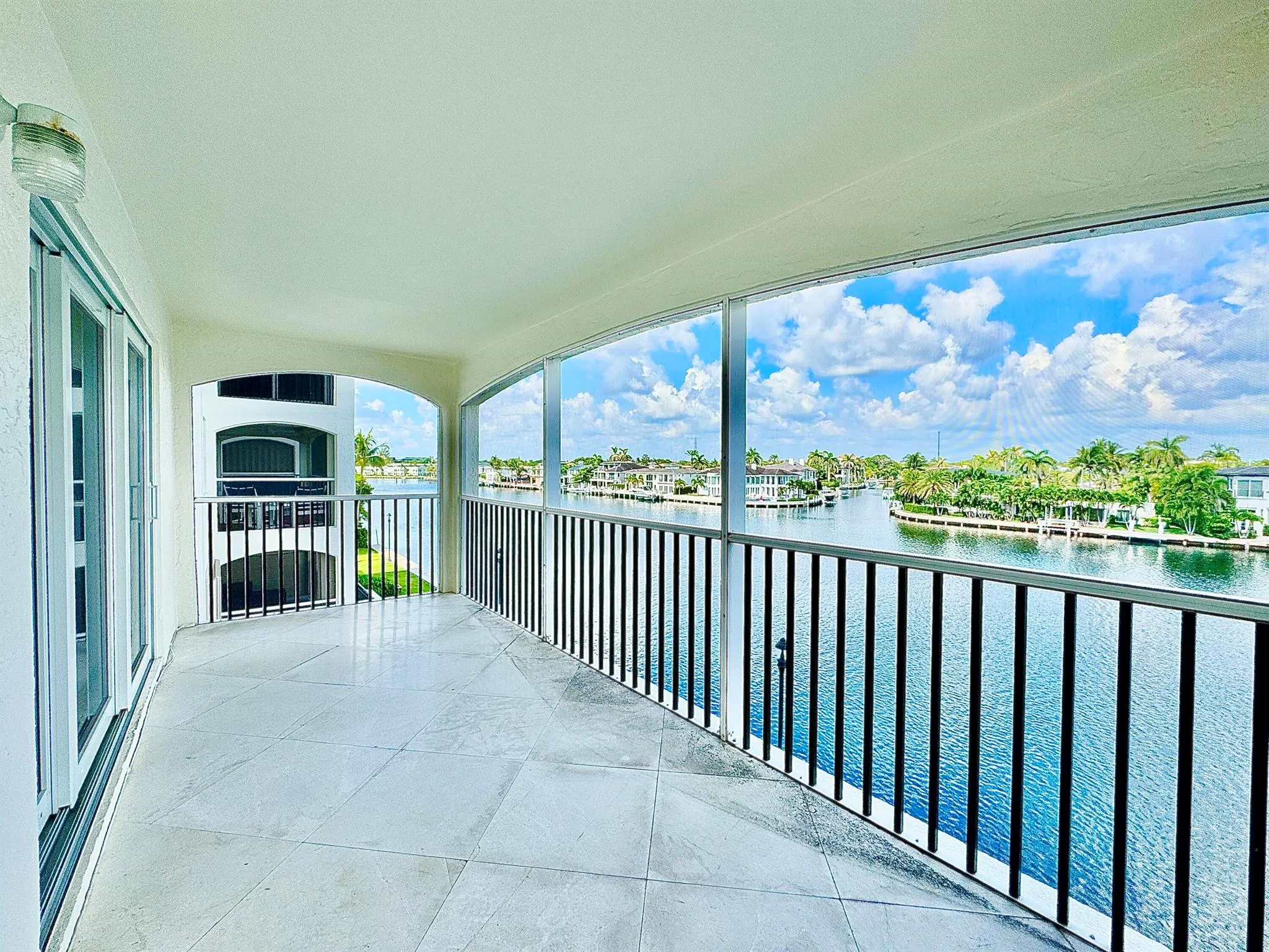 2871 N Ocean Boulevard, #R358