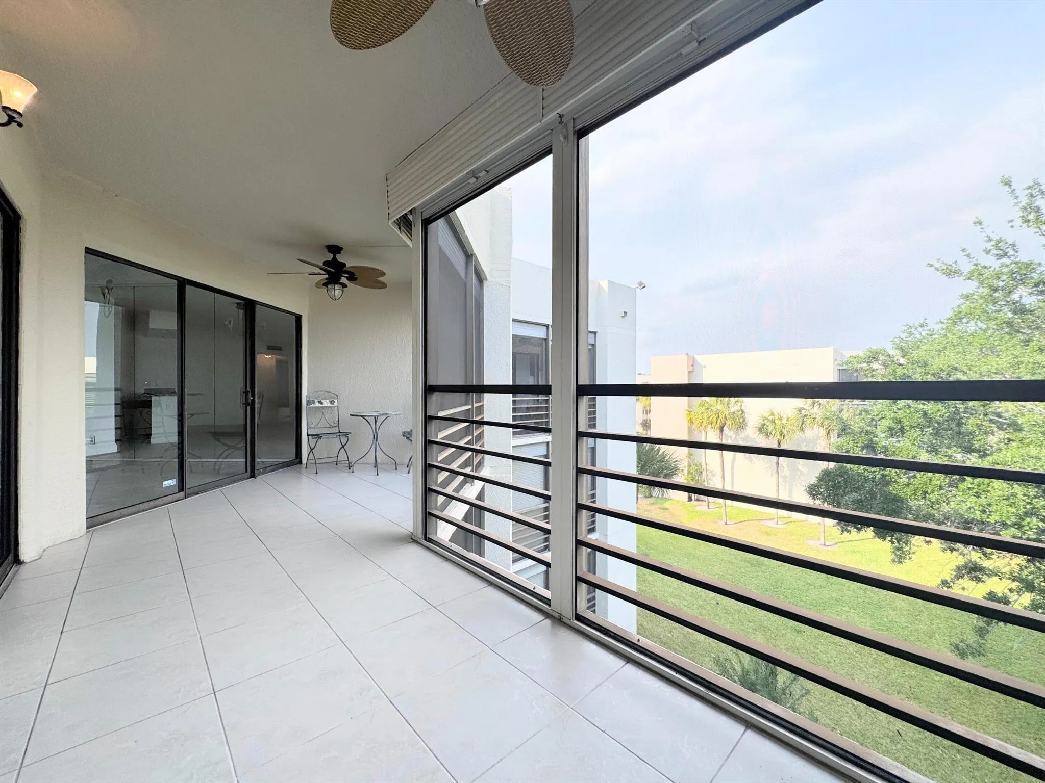5701 Camino Del Sol, #403