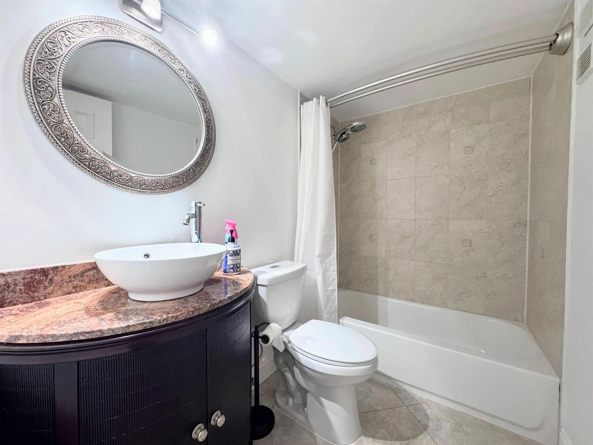 5701 Camino Del Sol, #403