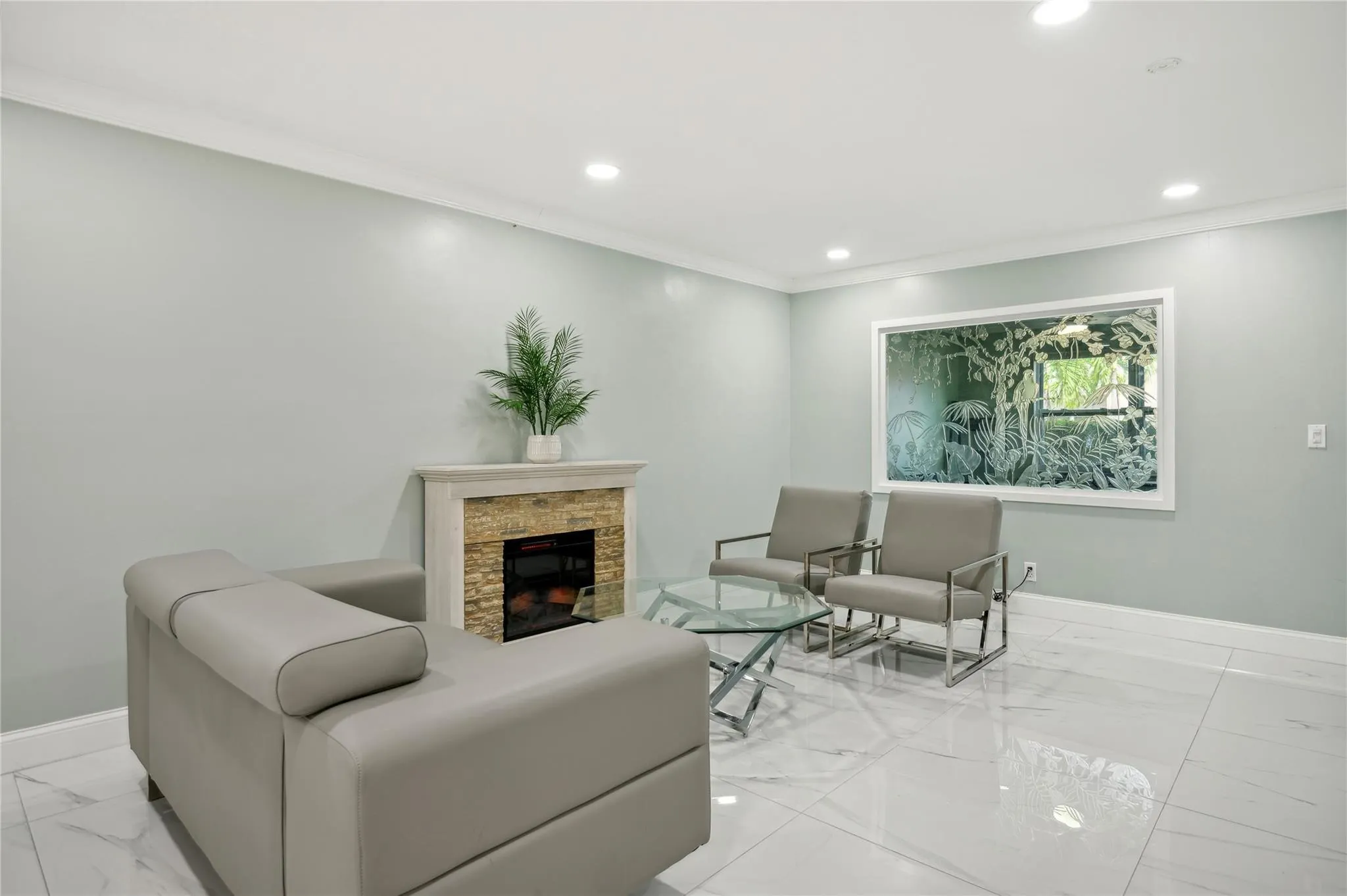 3311 Mallard Close