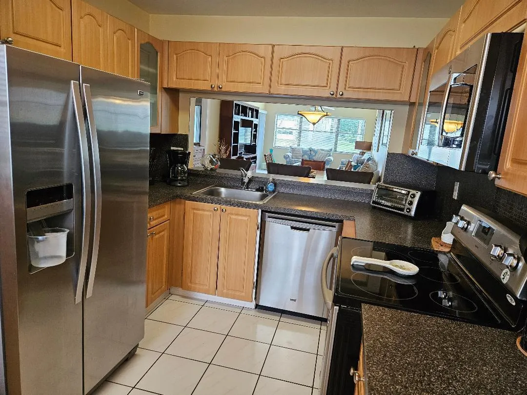 7706 Tahiti Lane, #103
