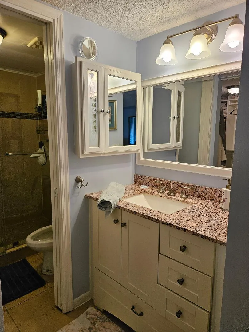 7706 Tahiti Lane, #103