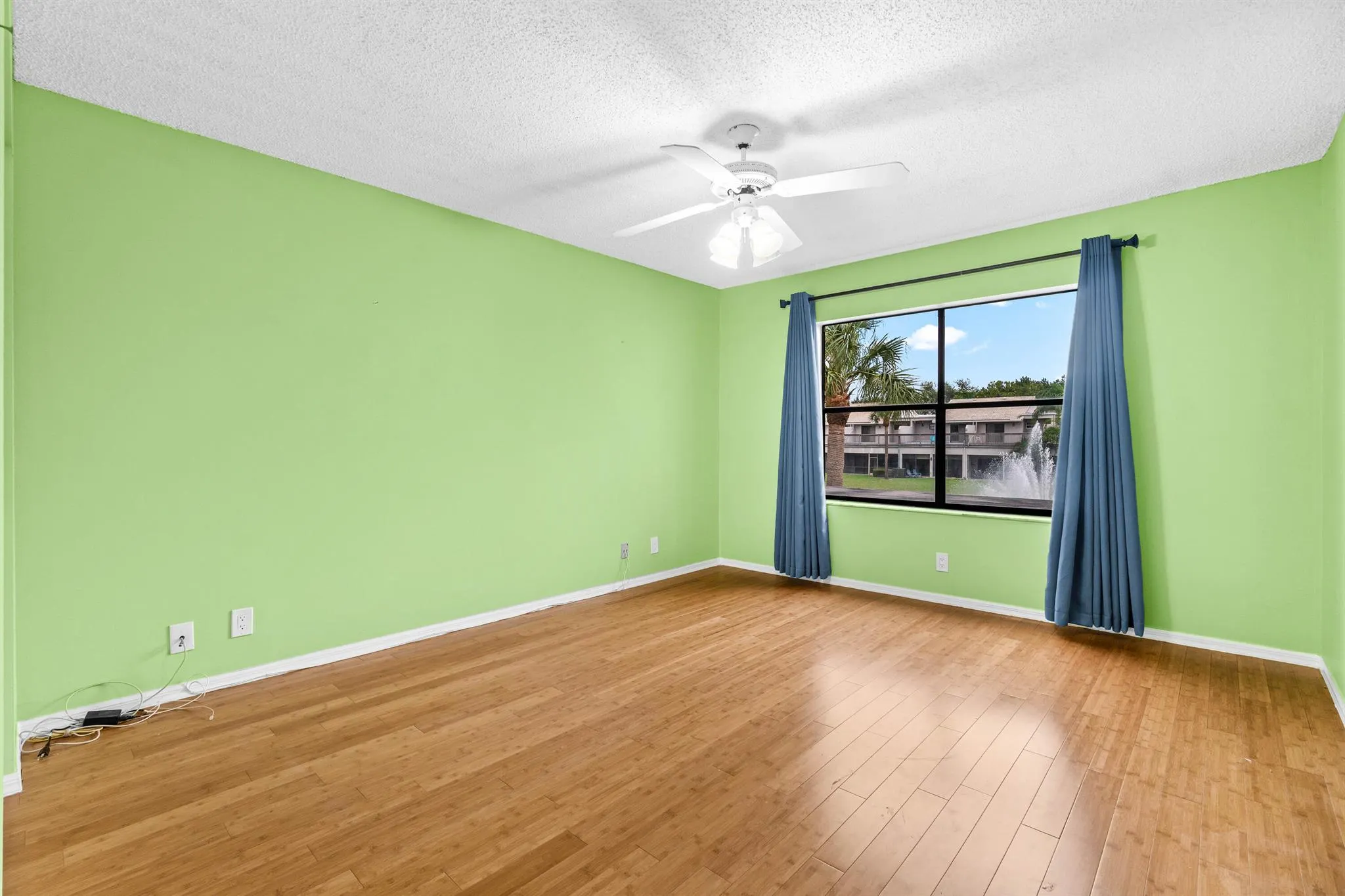 5465 Monterey Circle, #E