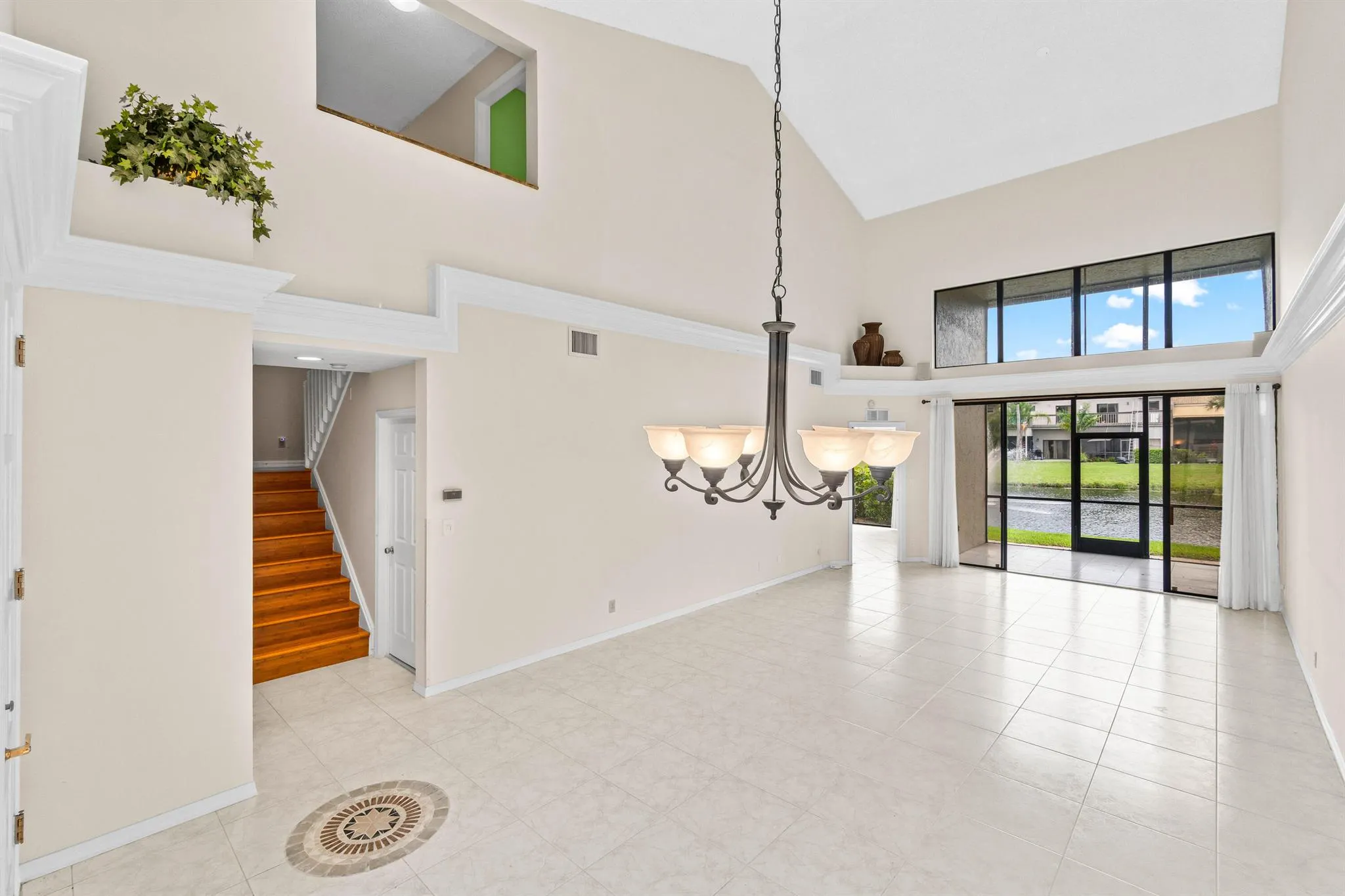 5465 Monterey Circle, #E