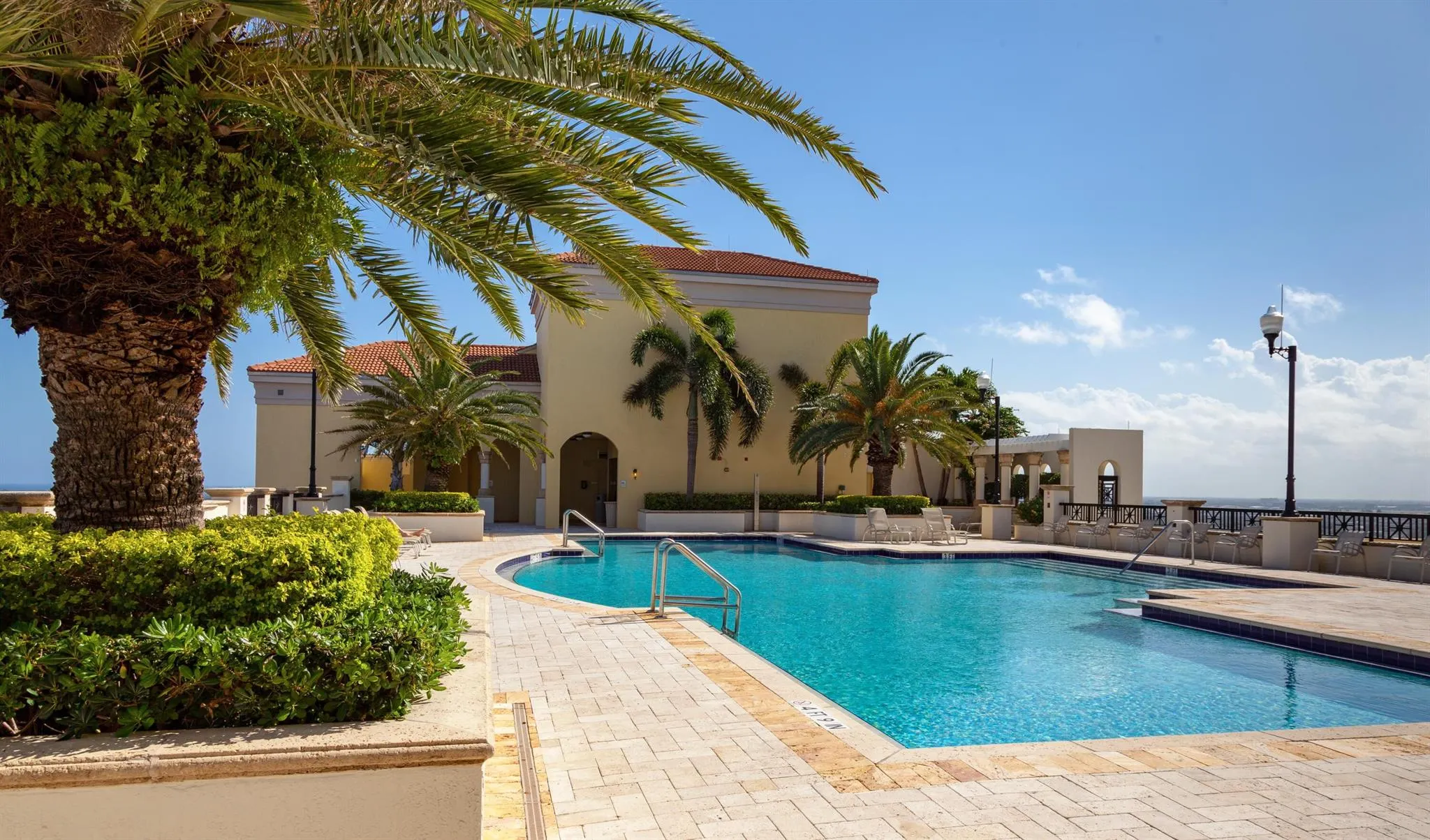 801 S Olive Avenue, #228