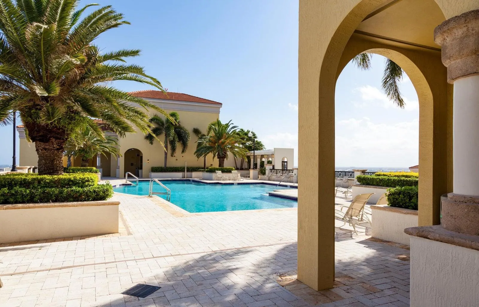 801 S Olive Avenue, #228