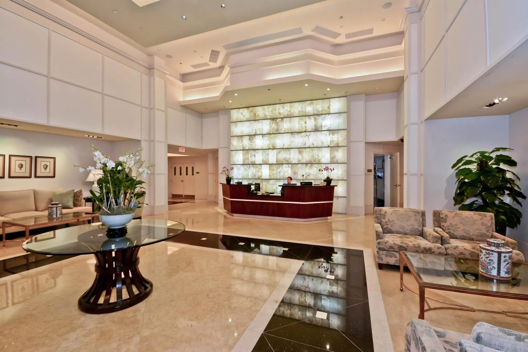 801 S Olive Avenue, #228