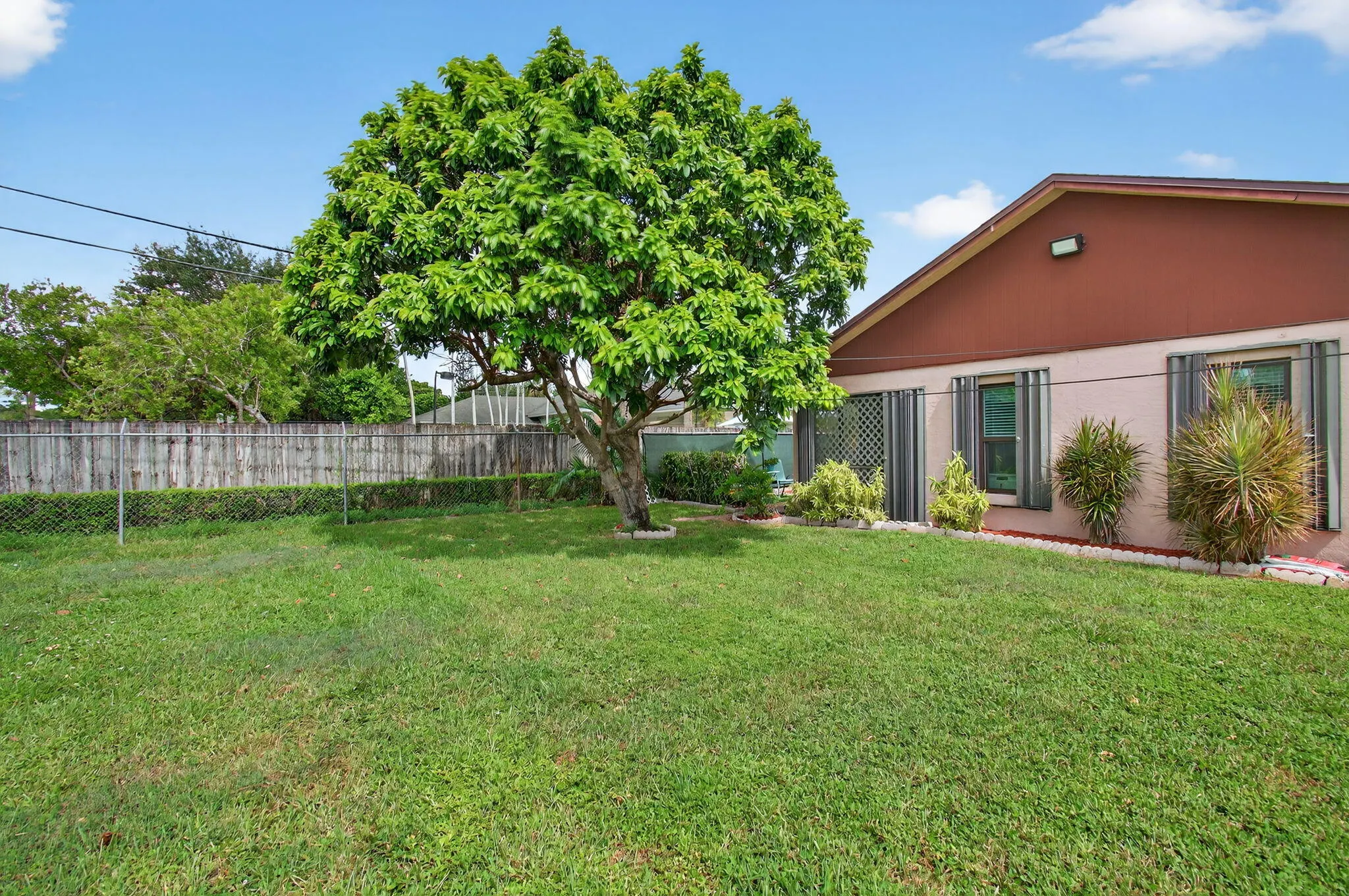 2285 Ida Way, #30b